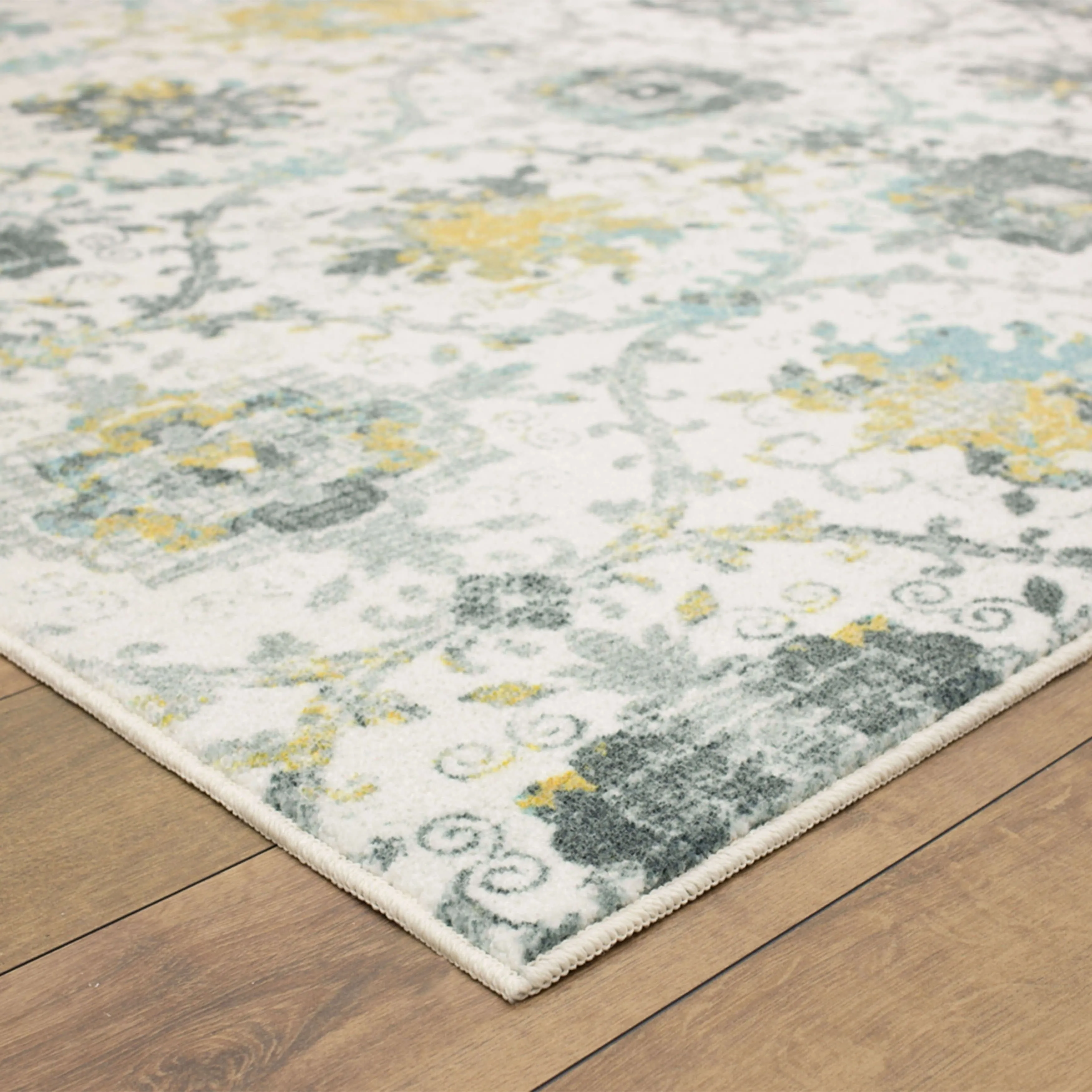 Mohawk Home Amherst Floral Ornamental Medallion Area Rug