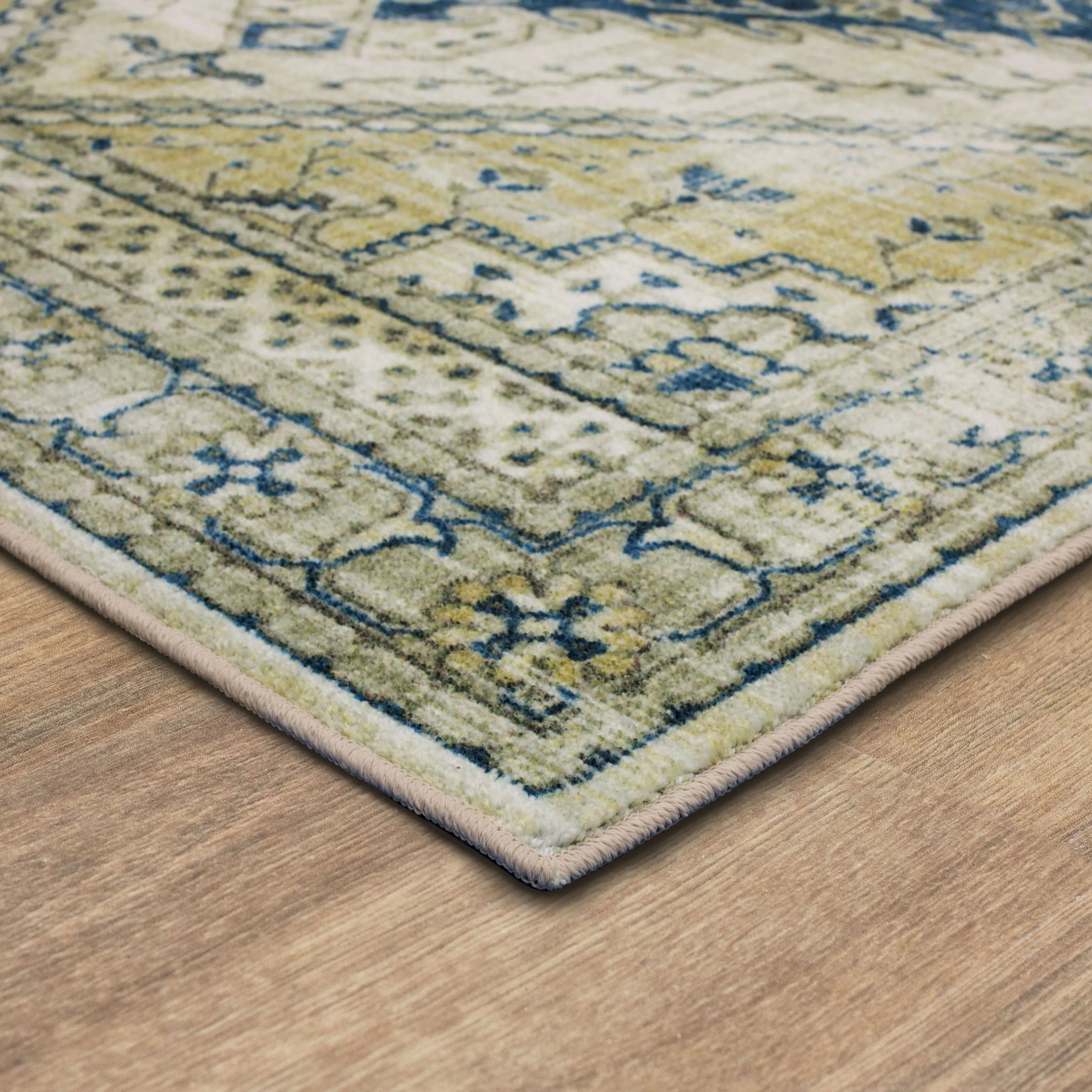 Mohawk Home Apeley Distressed Medallion Area Rug