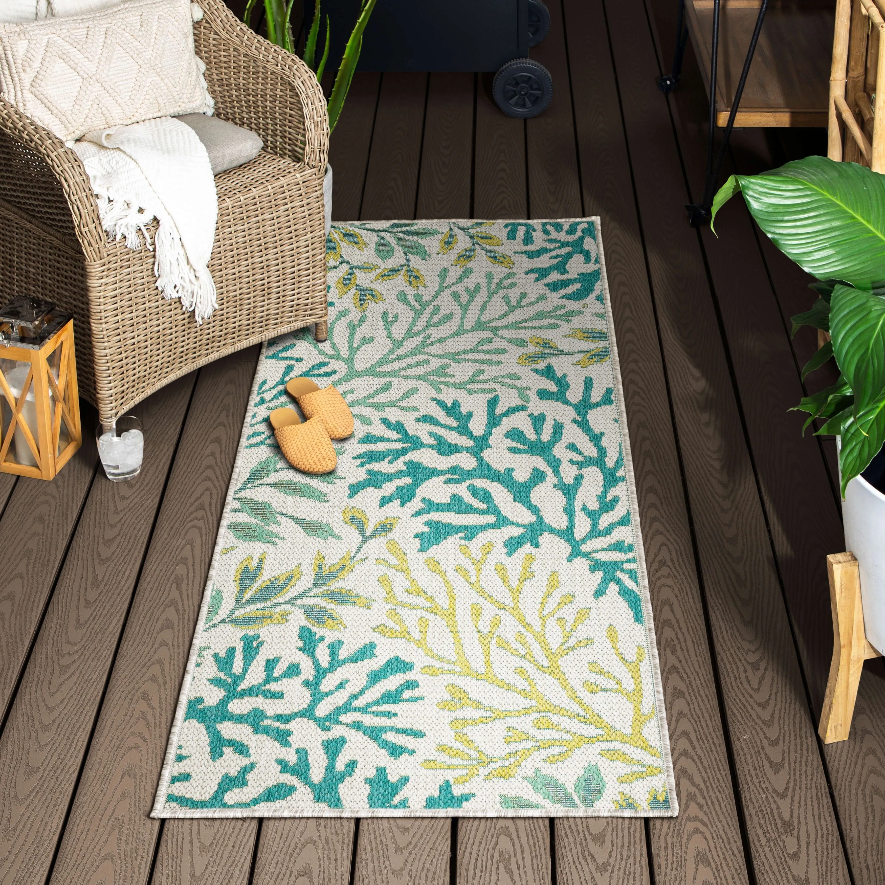 Mohawk Home Indoor/Outdoor Sea Kelp Nautical Patio Area Rug