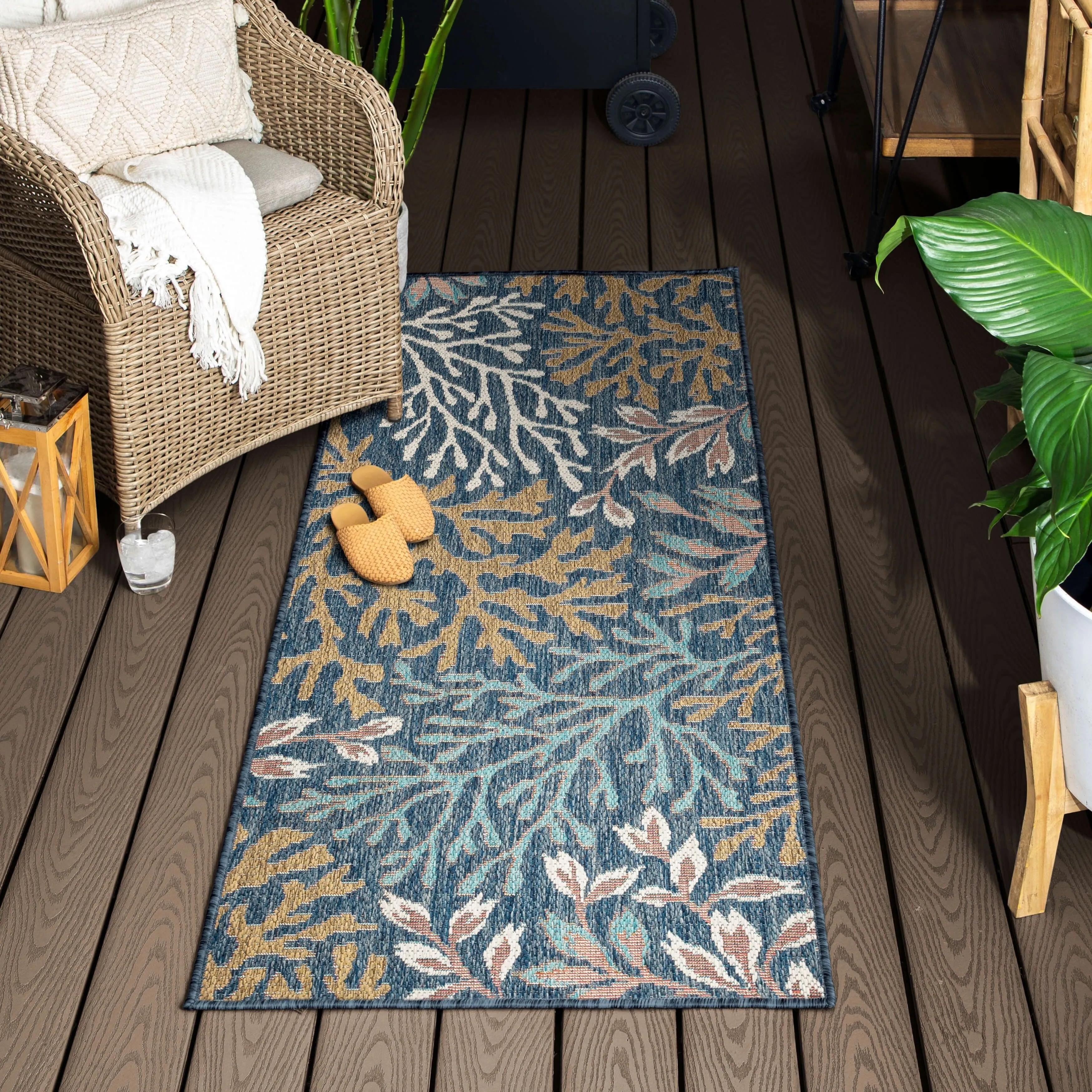 Mohawk Home Indoor/Outdoor Sea Kelp Nautical Patio Area Rug