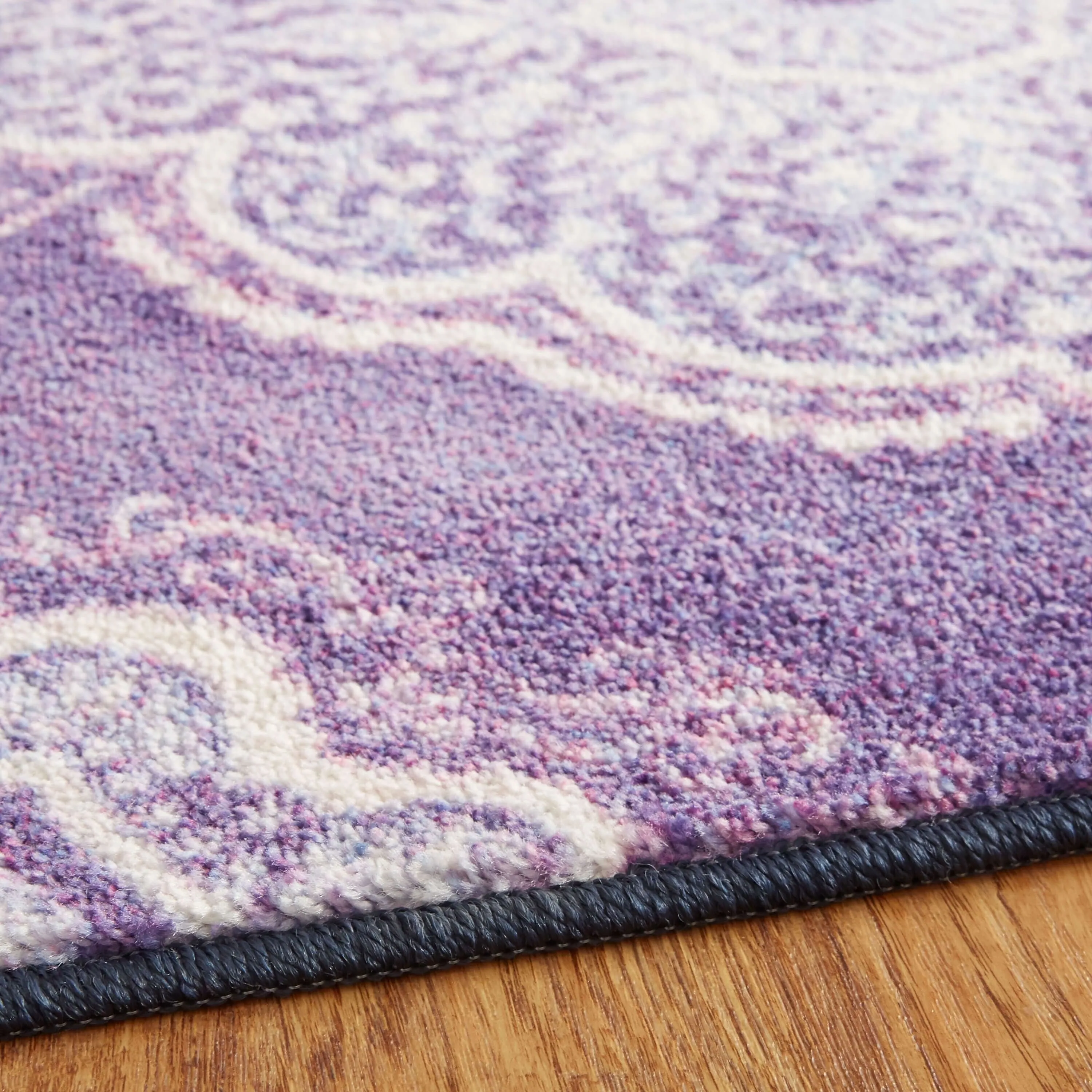 Mohawk Home Isabella Ornamental Medallion Area Rug