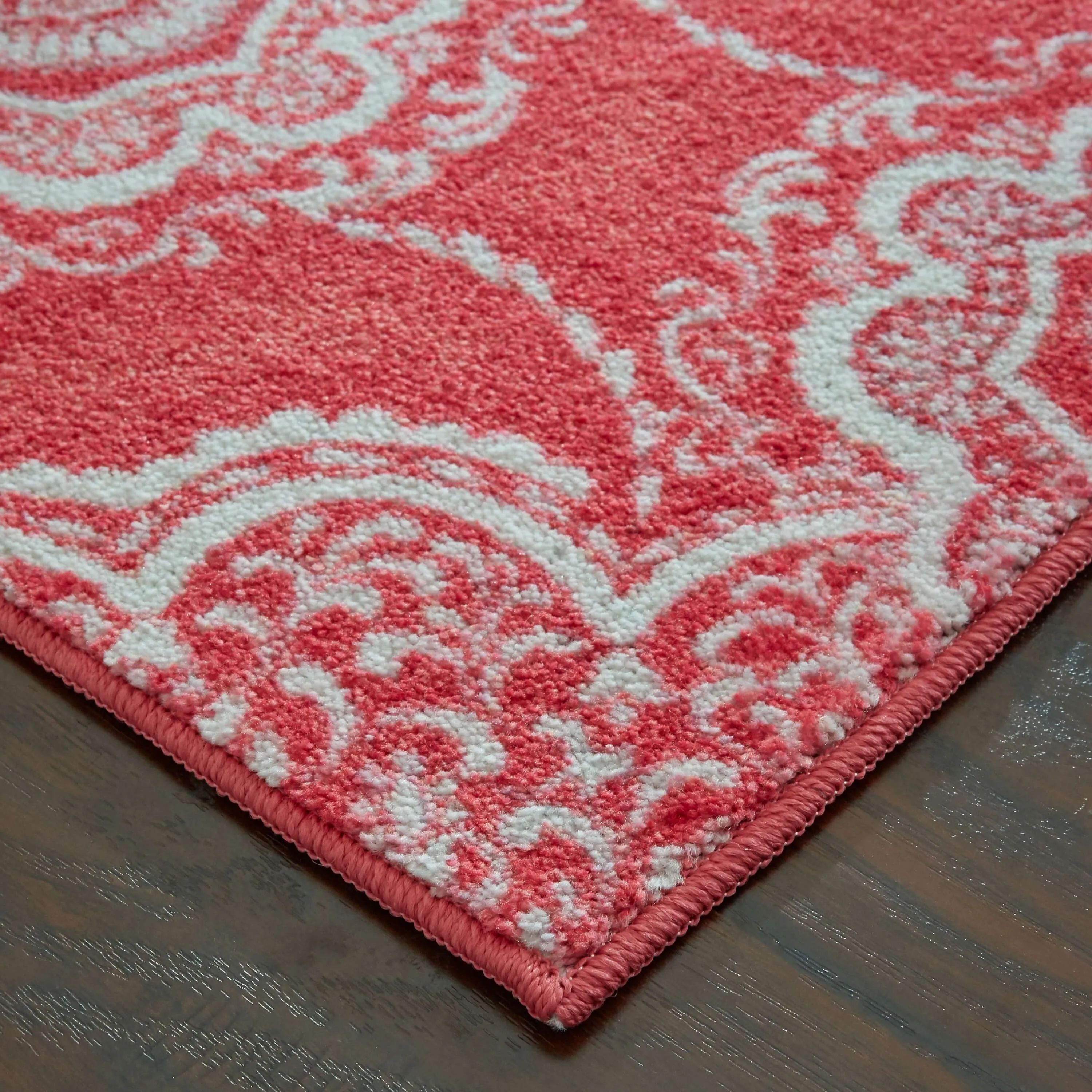 Mohawk Home Isabella Ornamental Medallion Area Rug