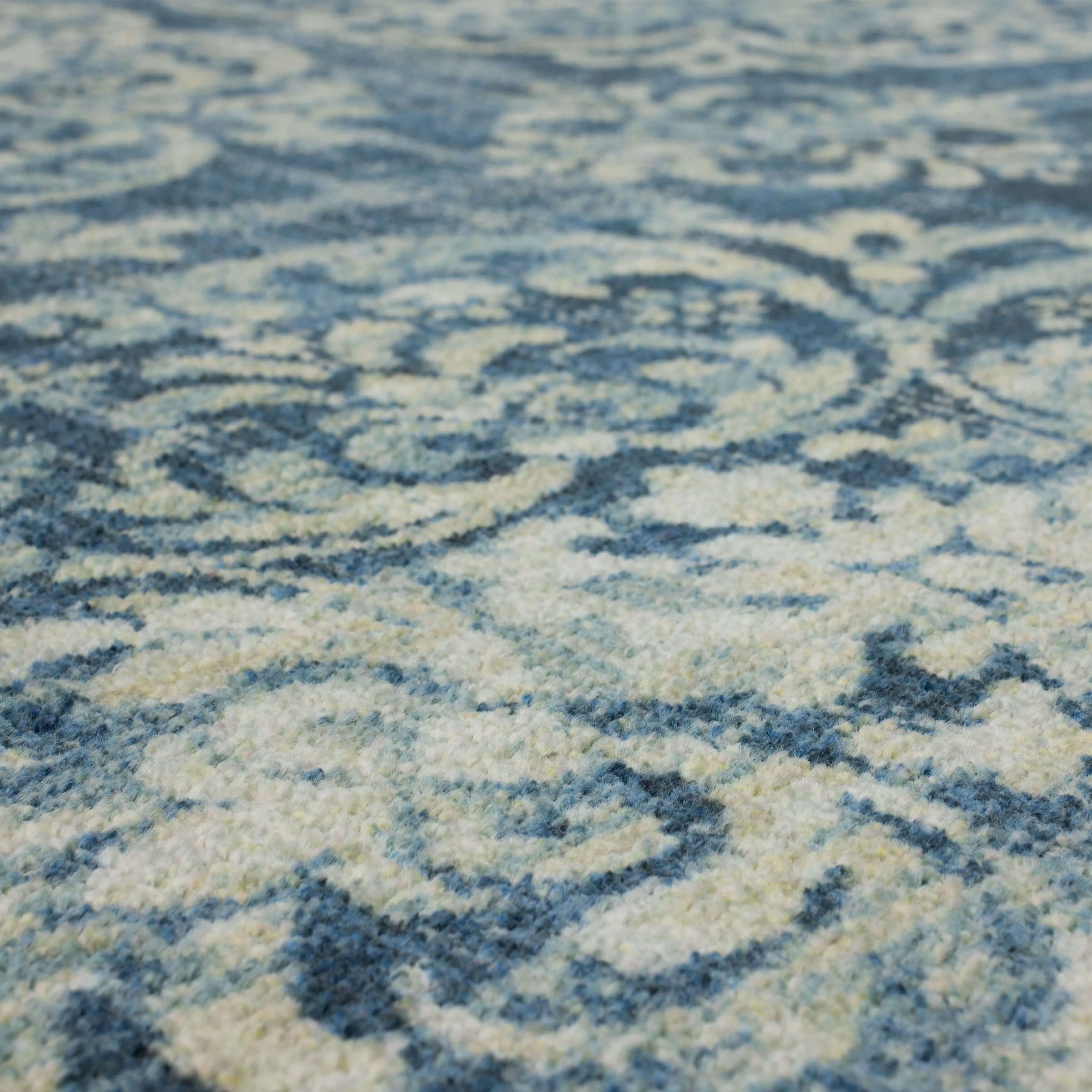 Mohawk Home Portgate Distressed Boho Medallion Area Rug