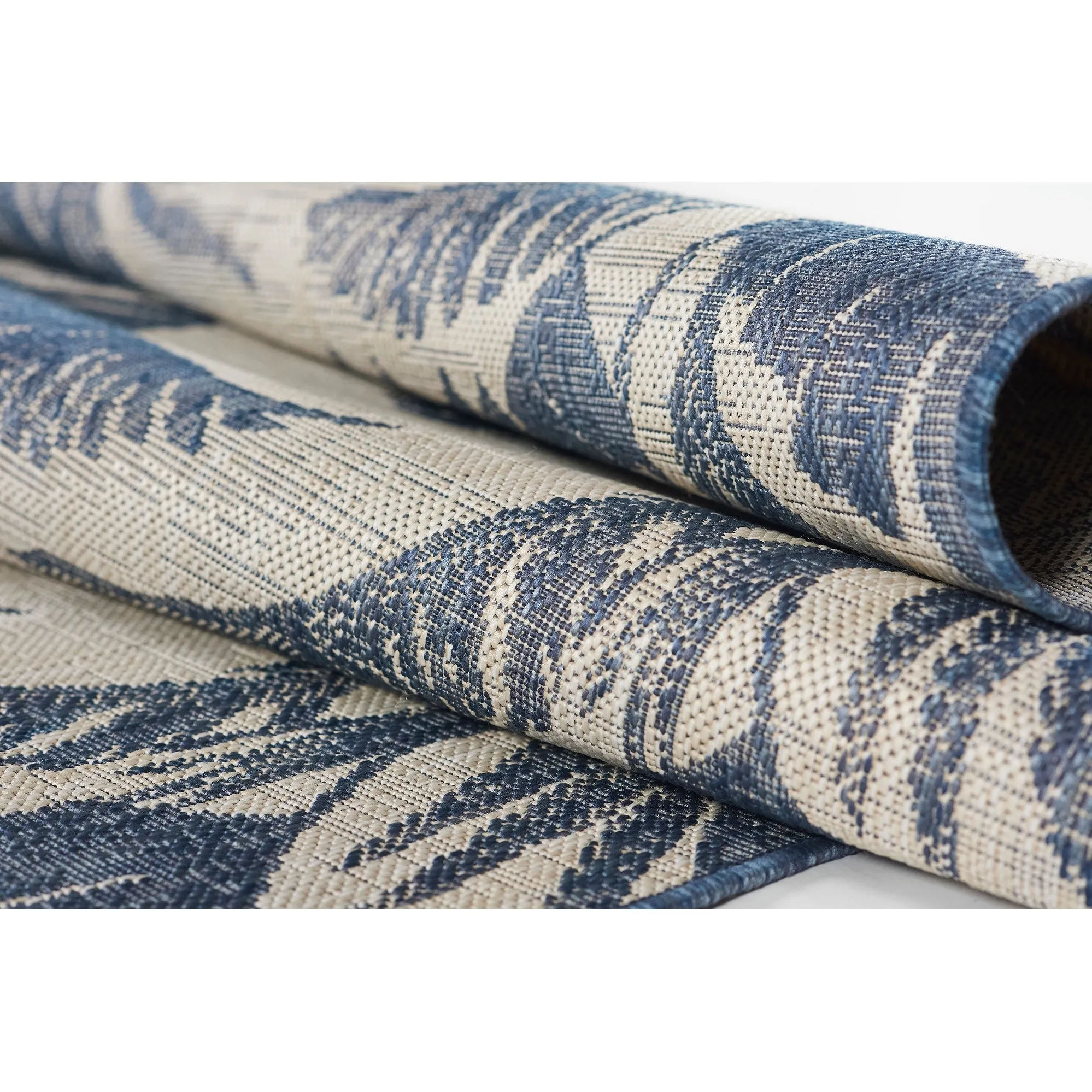 Momeni Riviera Floral Indoor Outdoor Rug