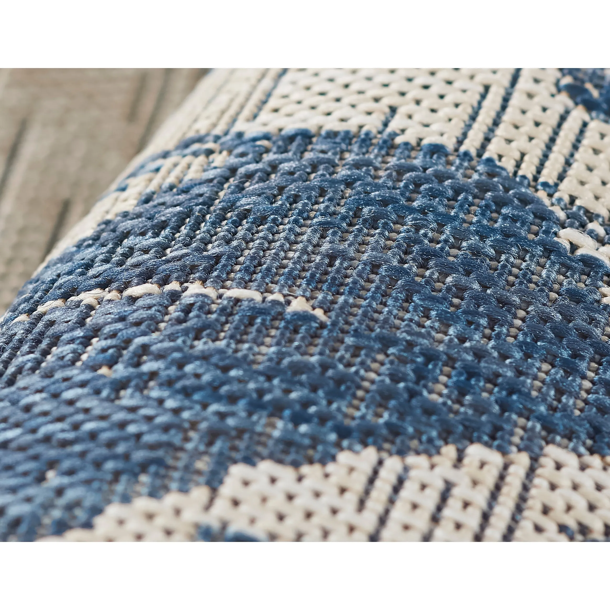 Momeni Riviera Floral Indoor Outdoor Rug
