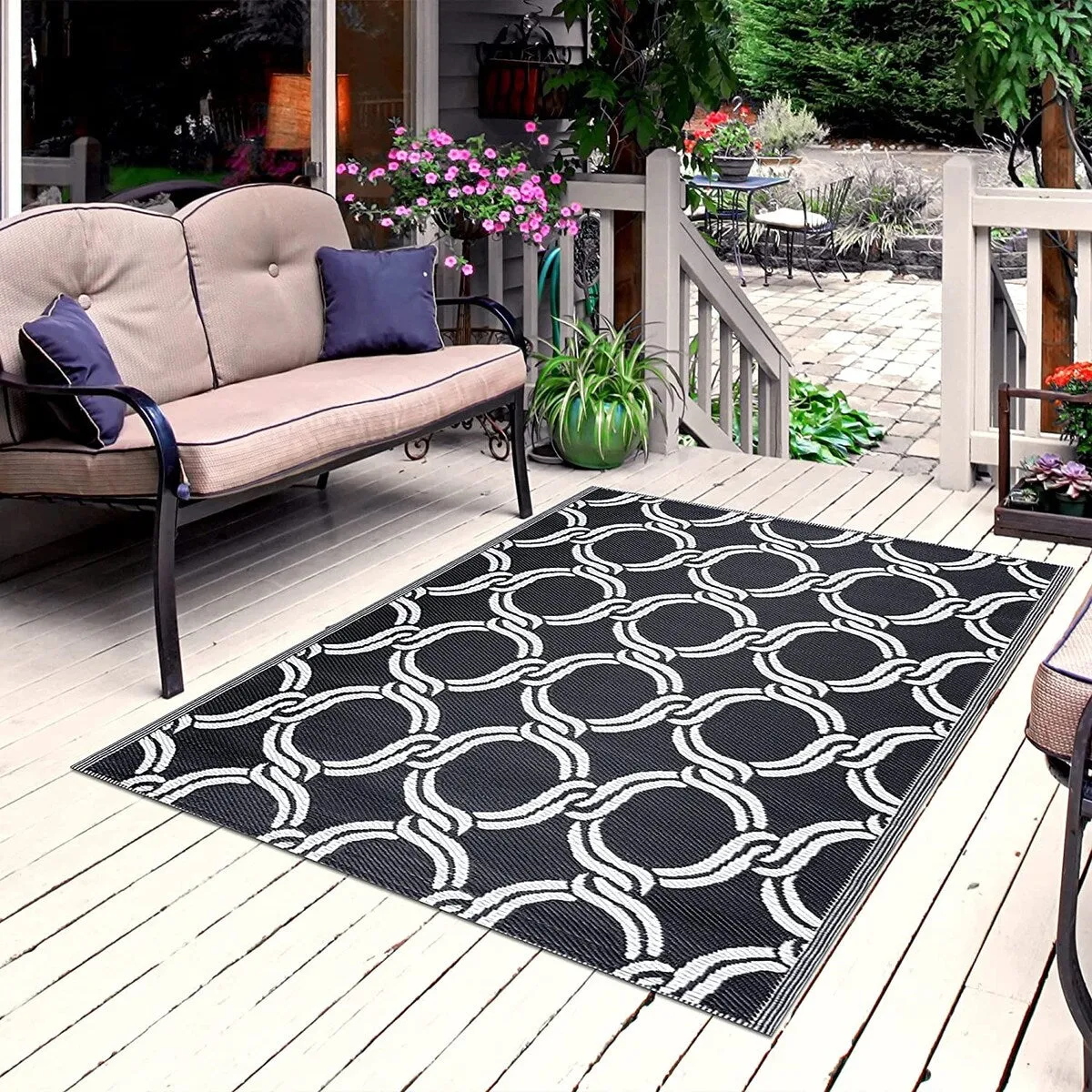 Mykonos Lightweight Reversible Recycled Plastic Outdoor Floor Mat/Rug