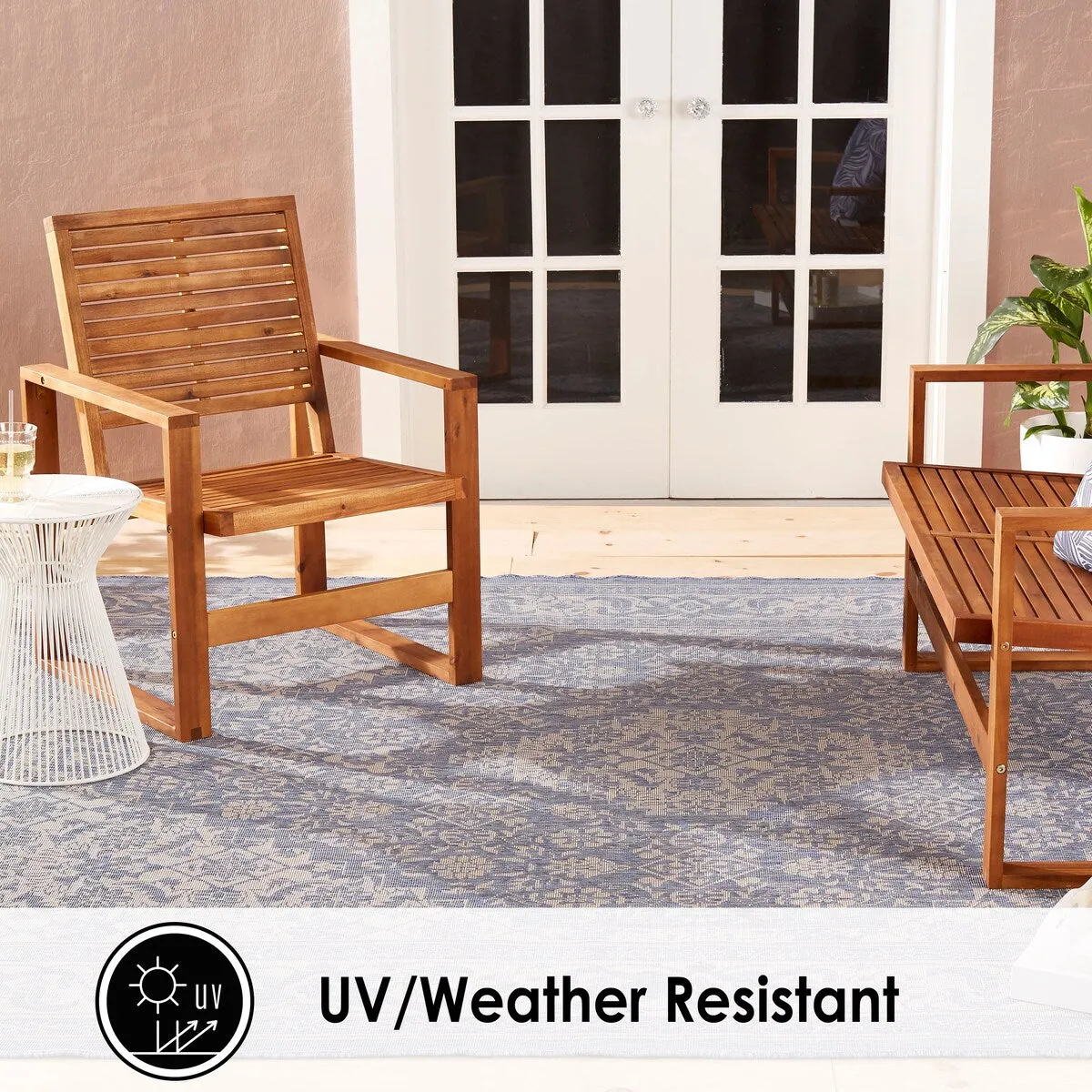 Nicole Miller New York Patio Country Dahlia Indoor/Outdoor Area Rug