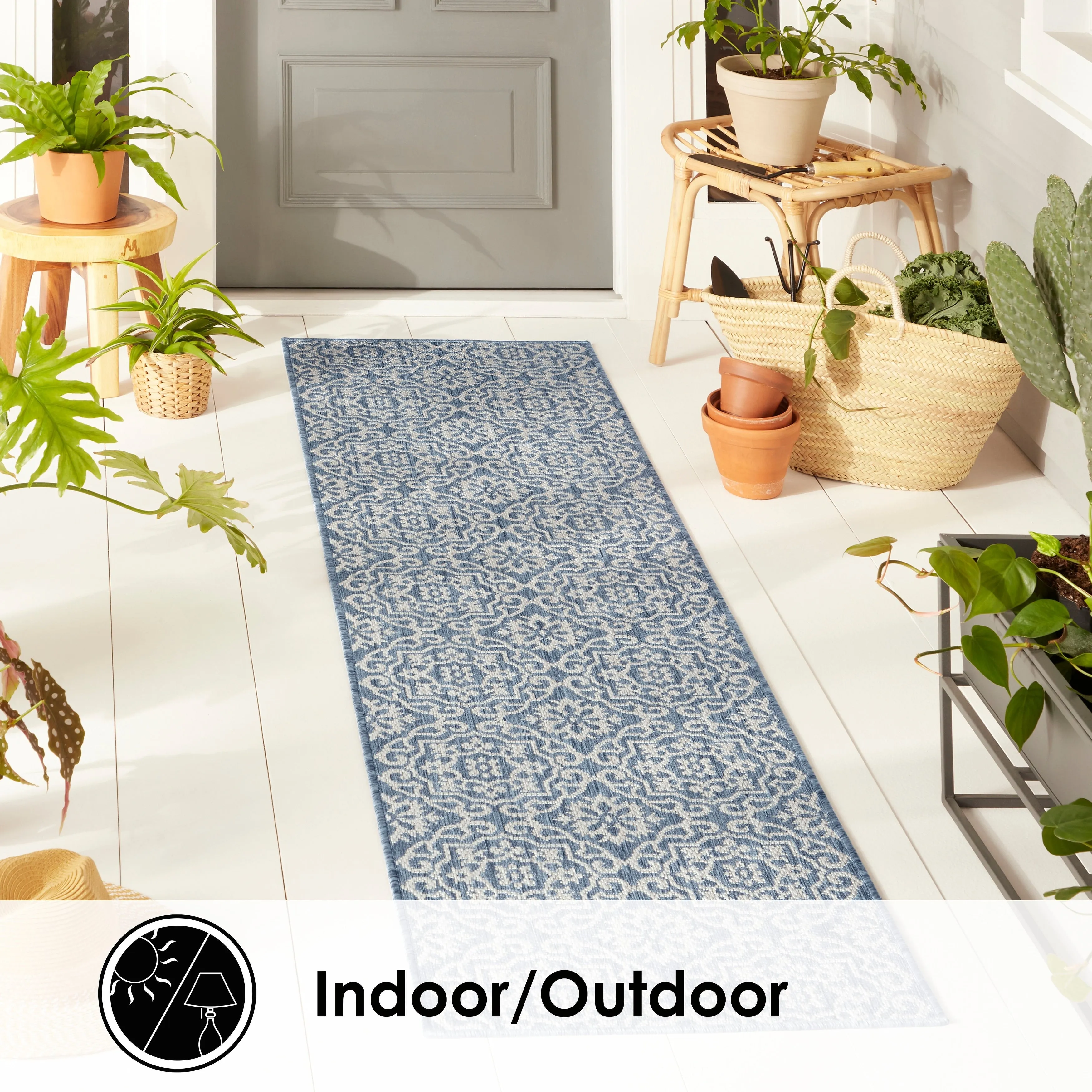 Nicole Miller New York Patio Country Danica Indoor/Outdoor Area Rug