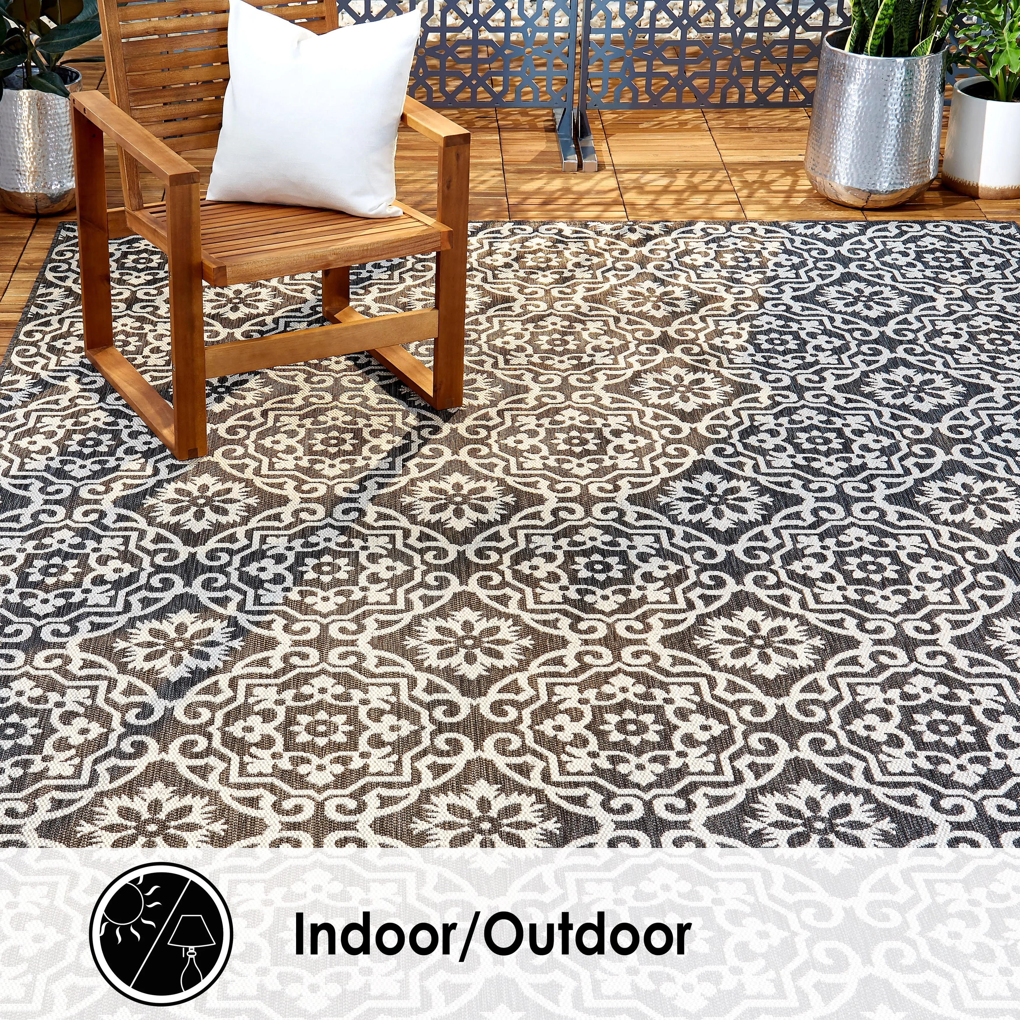Nicole Miller New York Patio Country Danica Indoor/Outdoor Area Rug