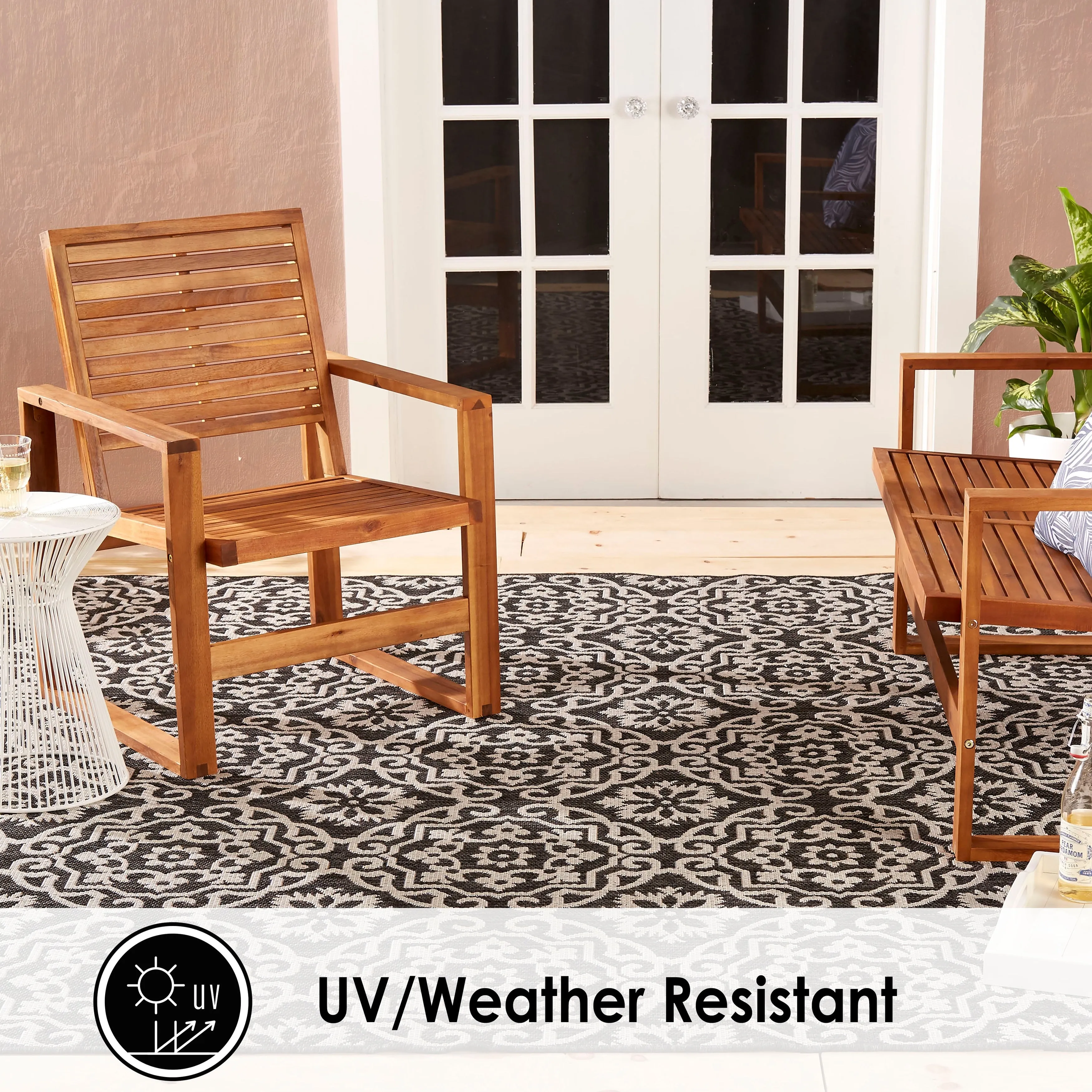 Nicole Miller New York Patio Country Danica Indoor/Outdoor Area Rug