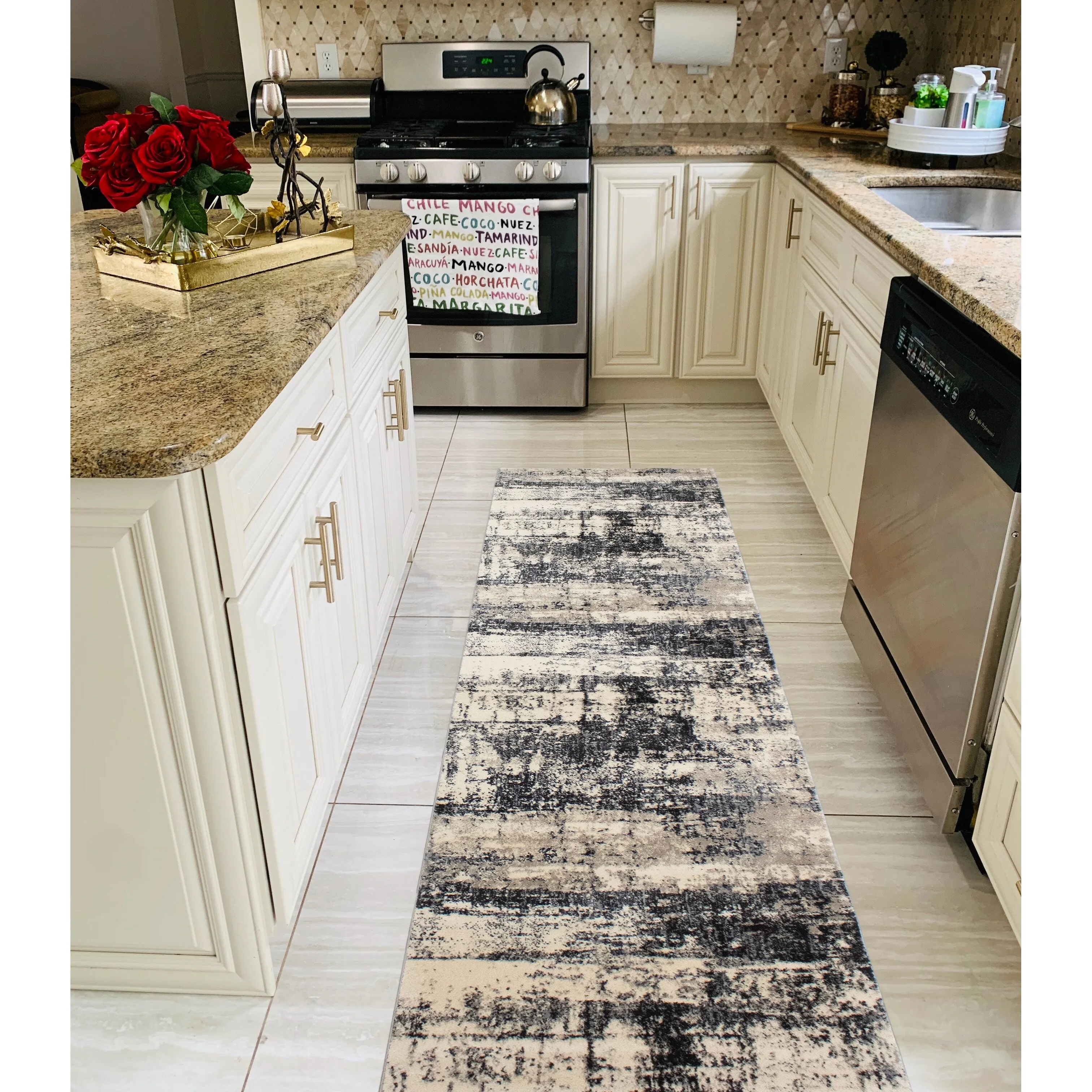Noori Rug Lagoon Don Abstract Rug