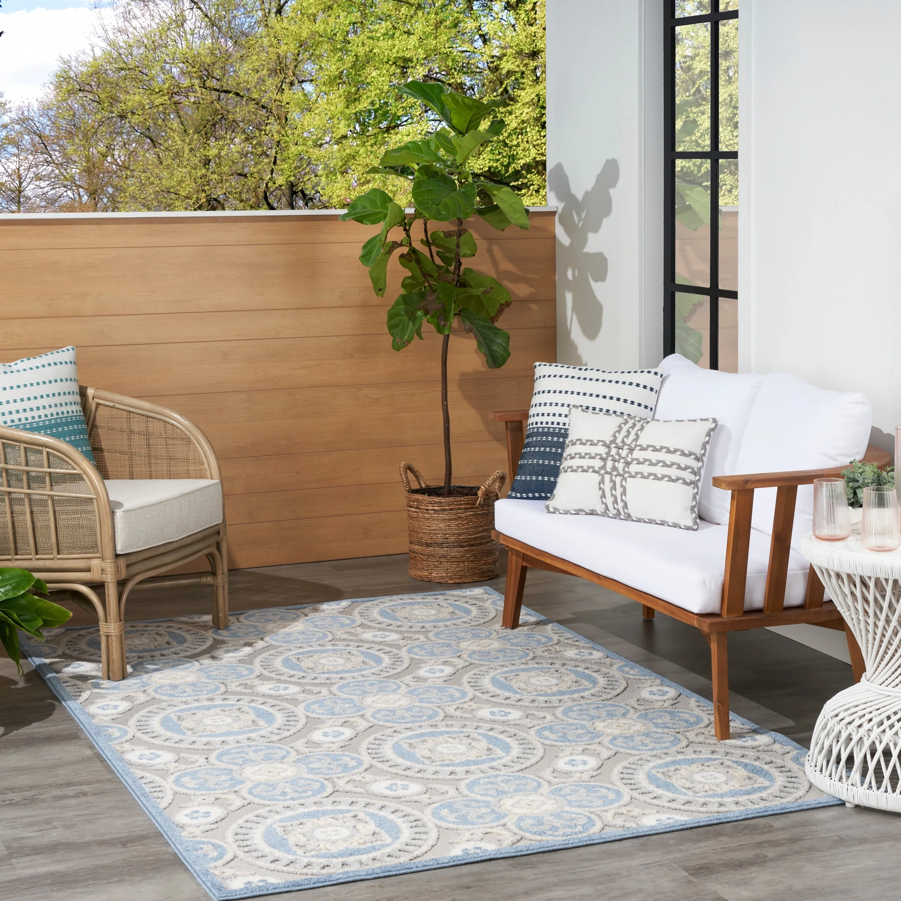 Nourison Aloha Indoor/outdoor Geometric Area Rug