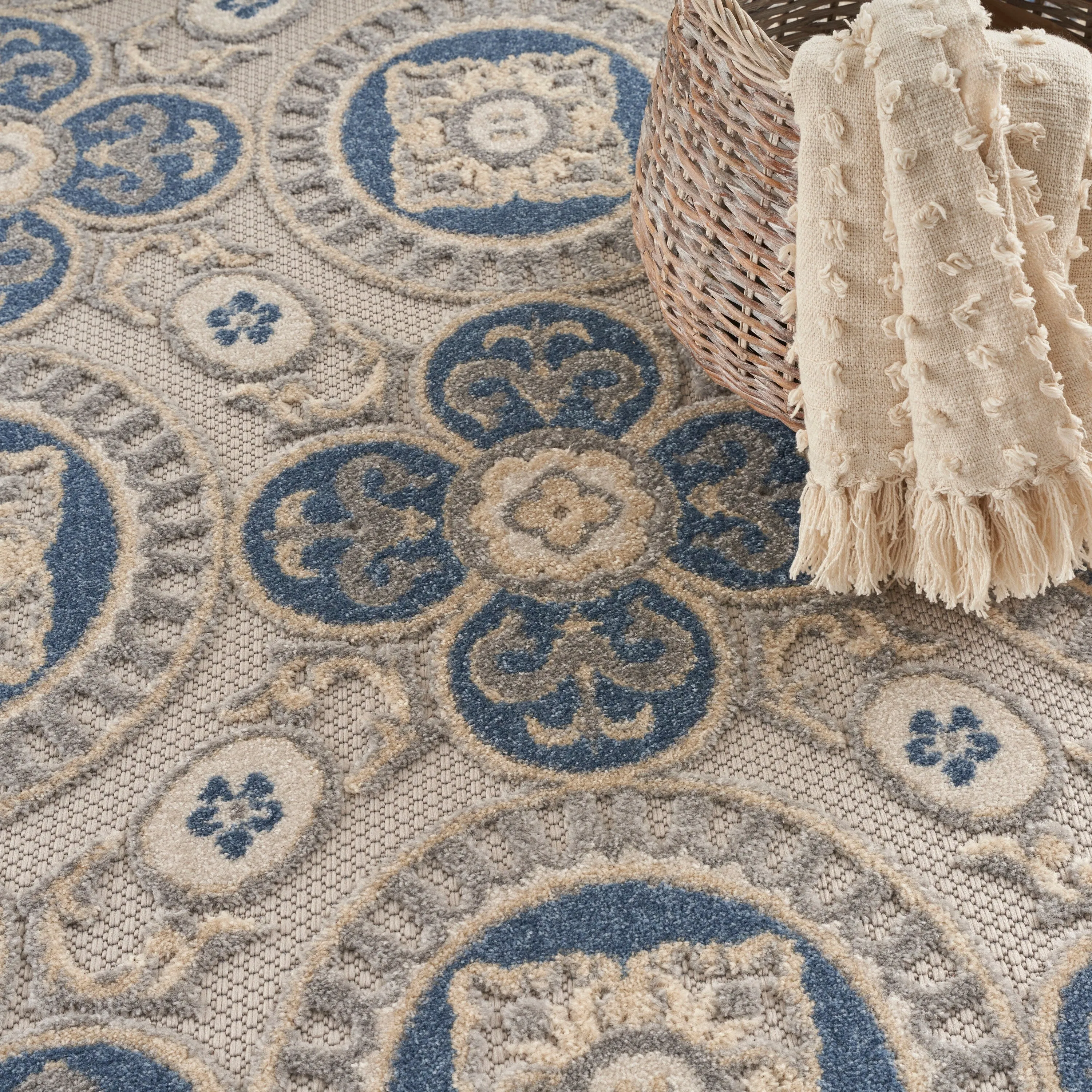 Nourison Aloha Indoor/outdoor Geometric Area Rug