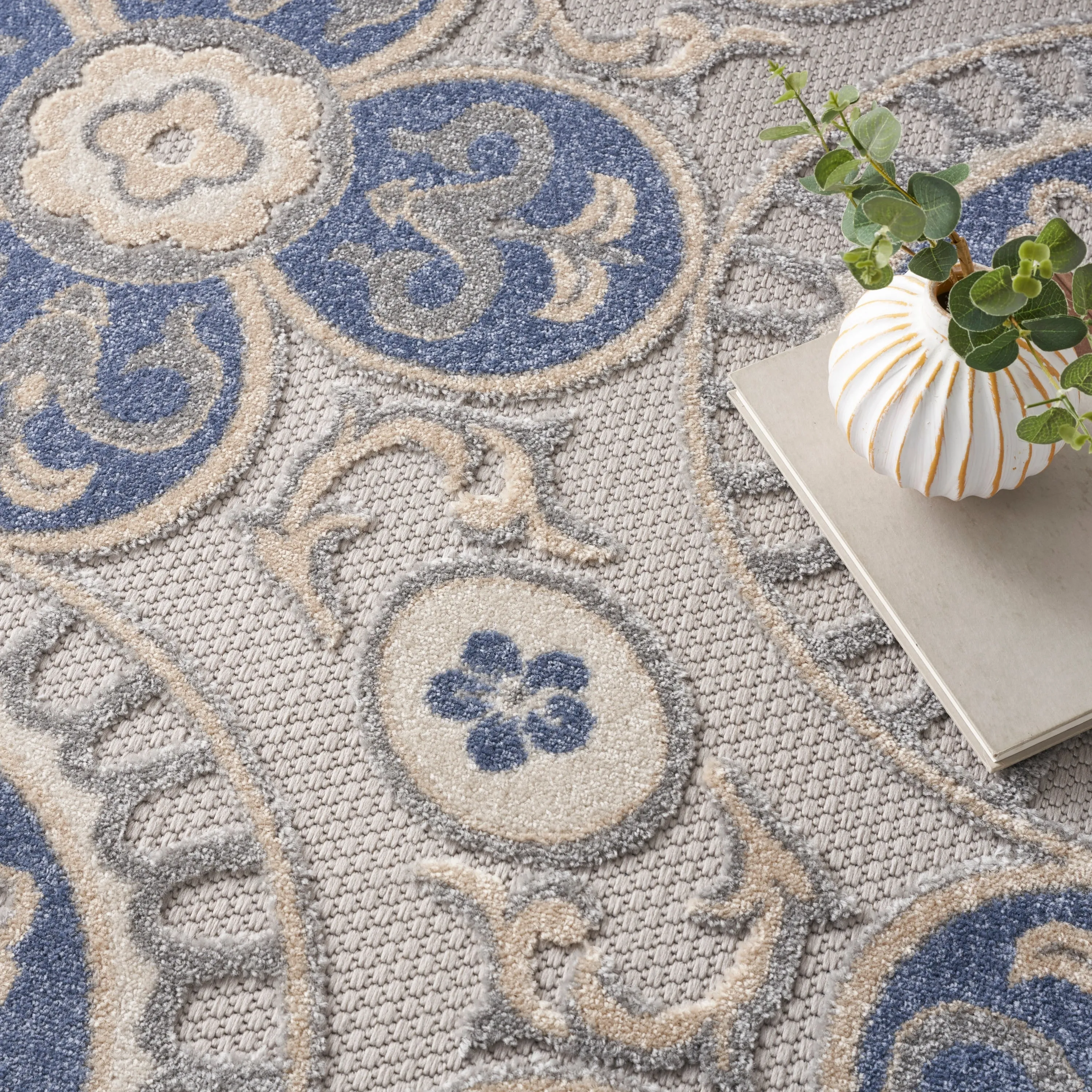 Nourison Aloha Indoor/outdoor Geometric Area Rug