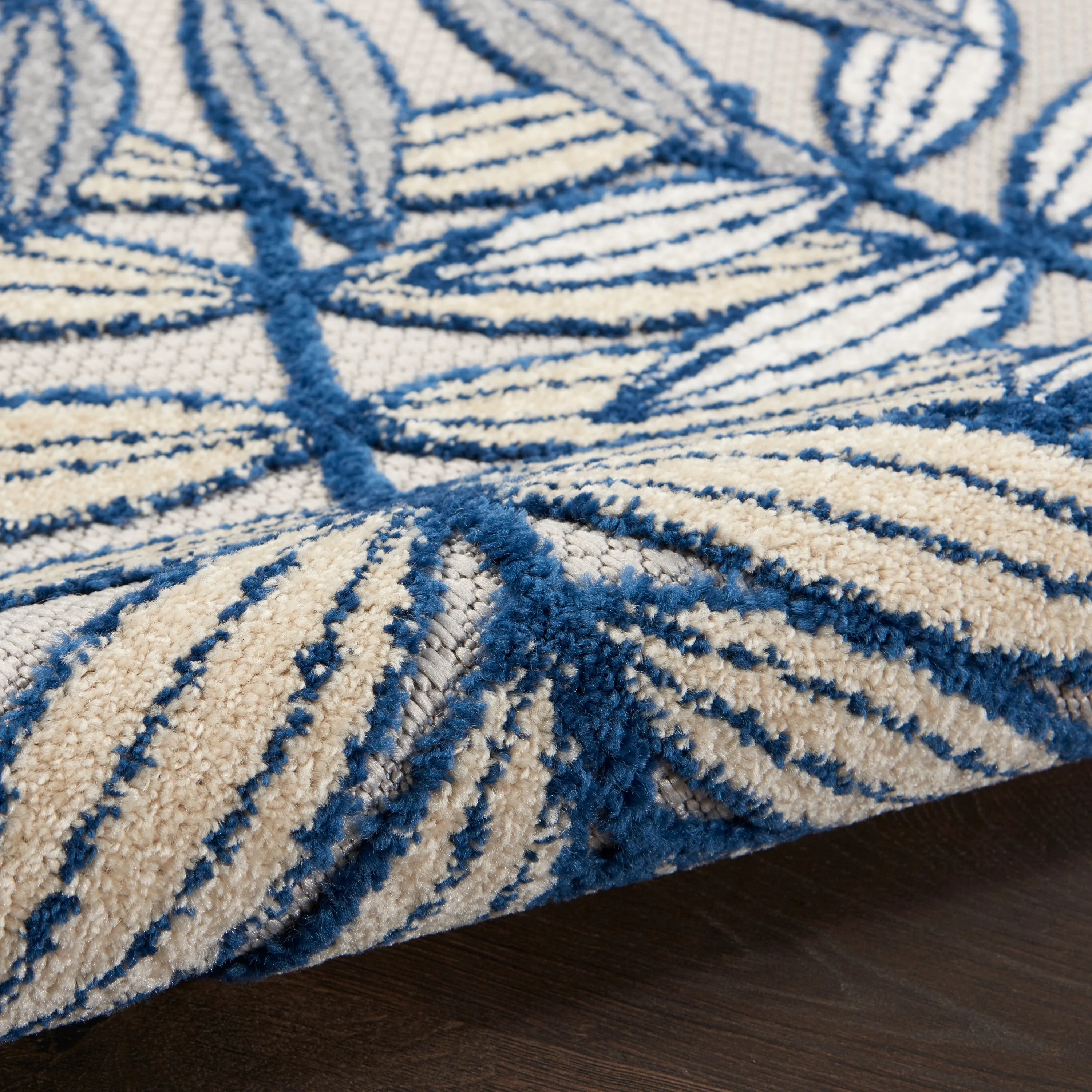 Nourison Aloha Leaf Print Vibrant Indoor/Outdoor Area Rug