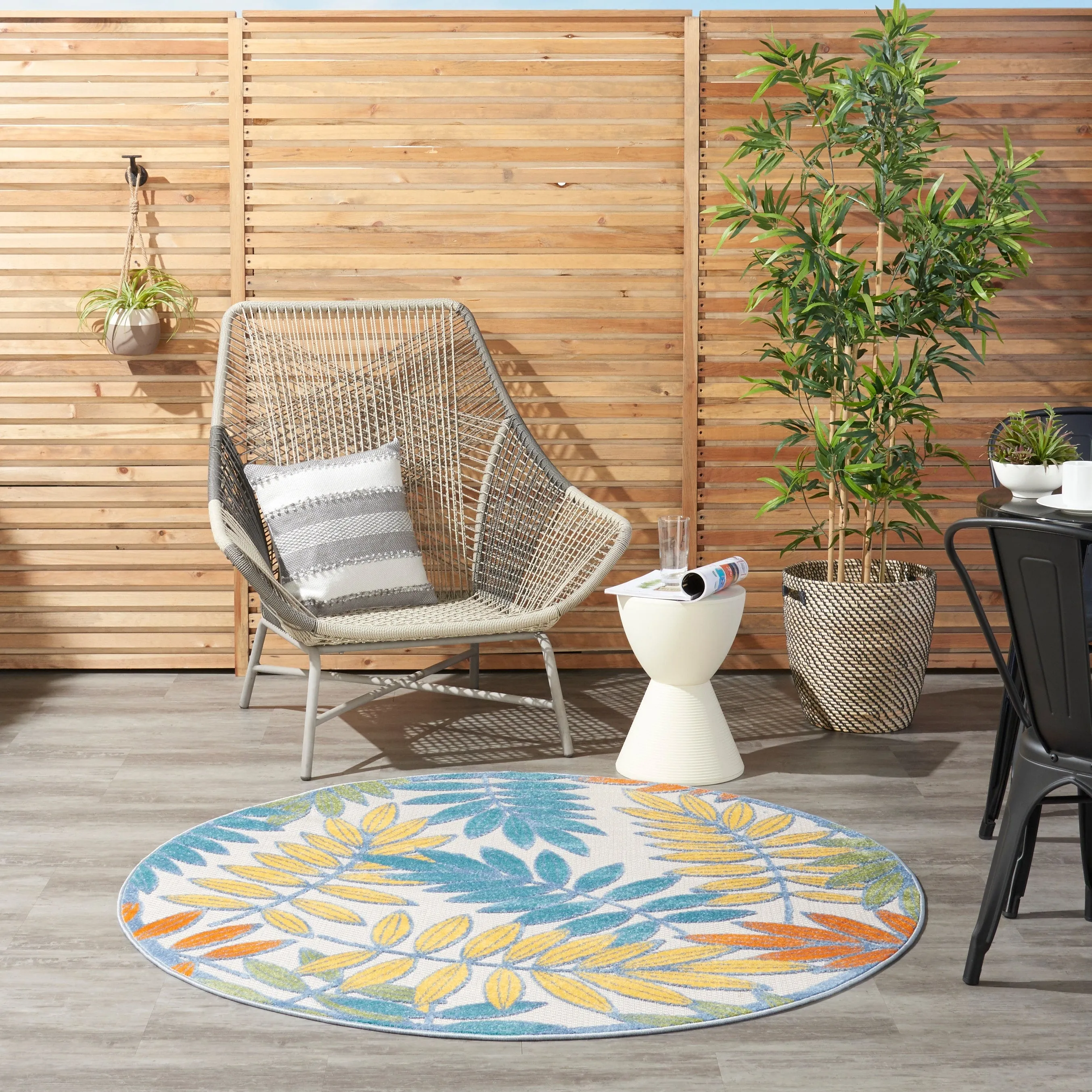 Nourison Aloha Leaf Print Vibrant Indoor/Outdoor Area Rug