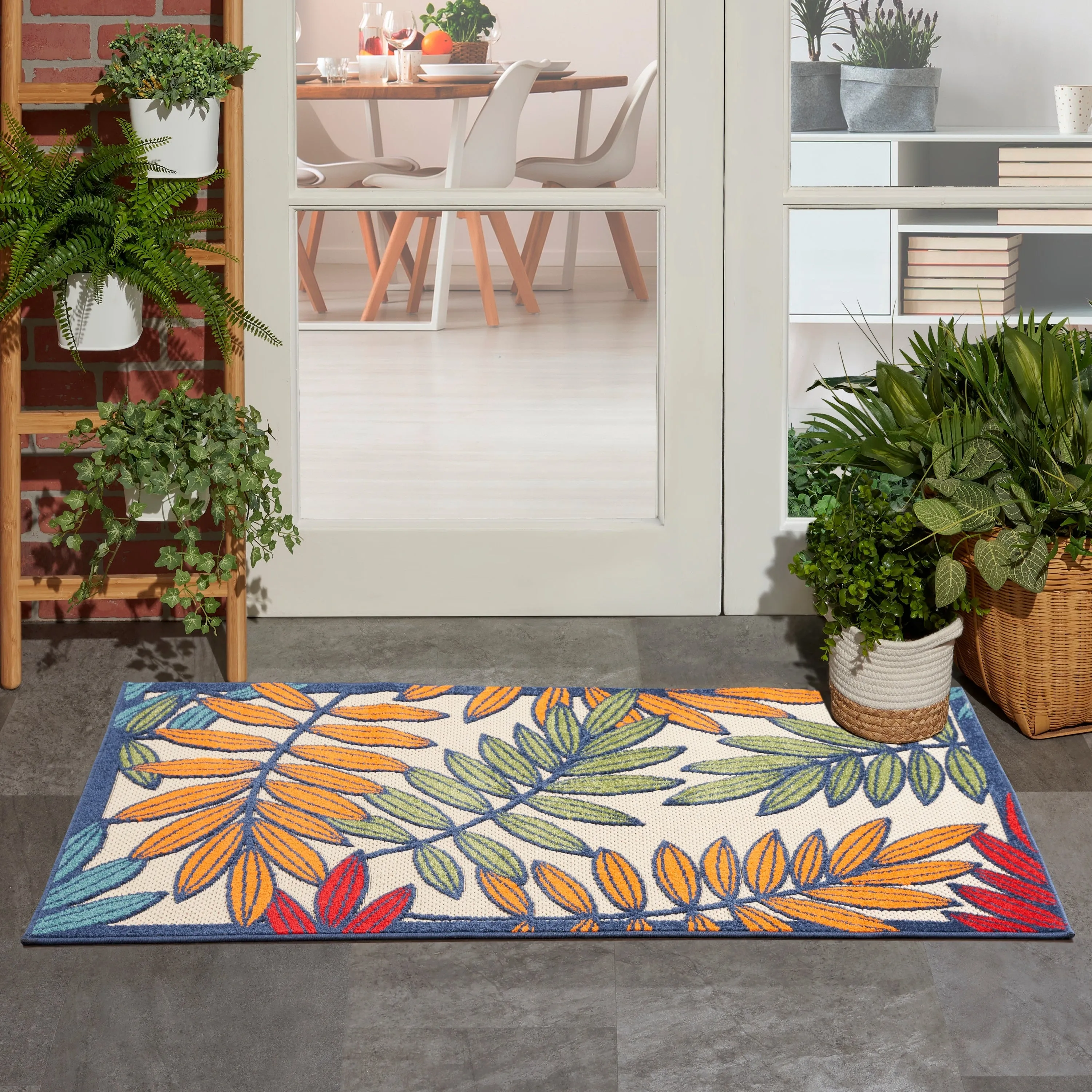 Nourison Aloha Leaf Print Vibrant Indoor/Outdoor Area Rug
