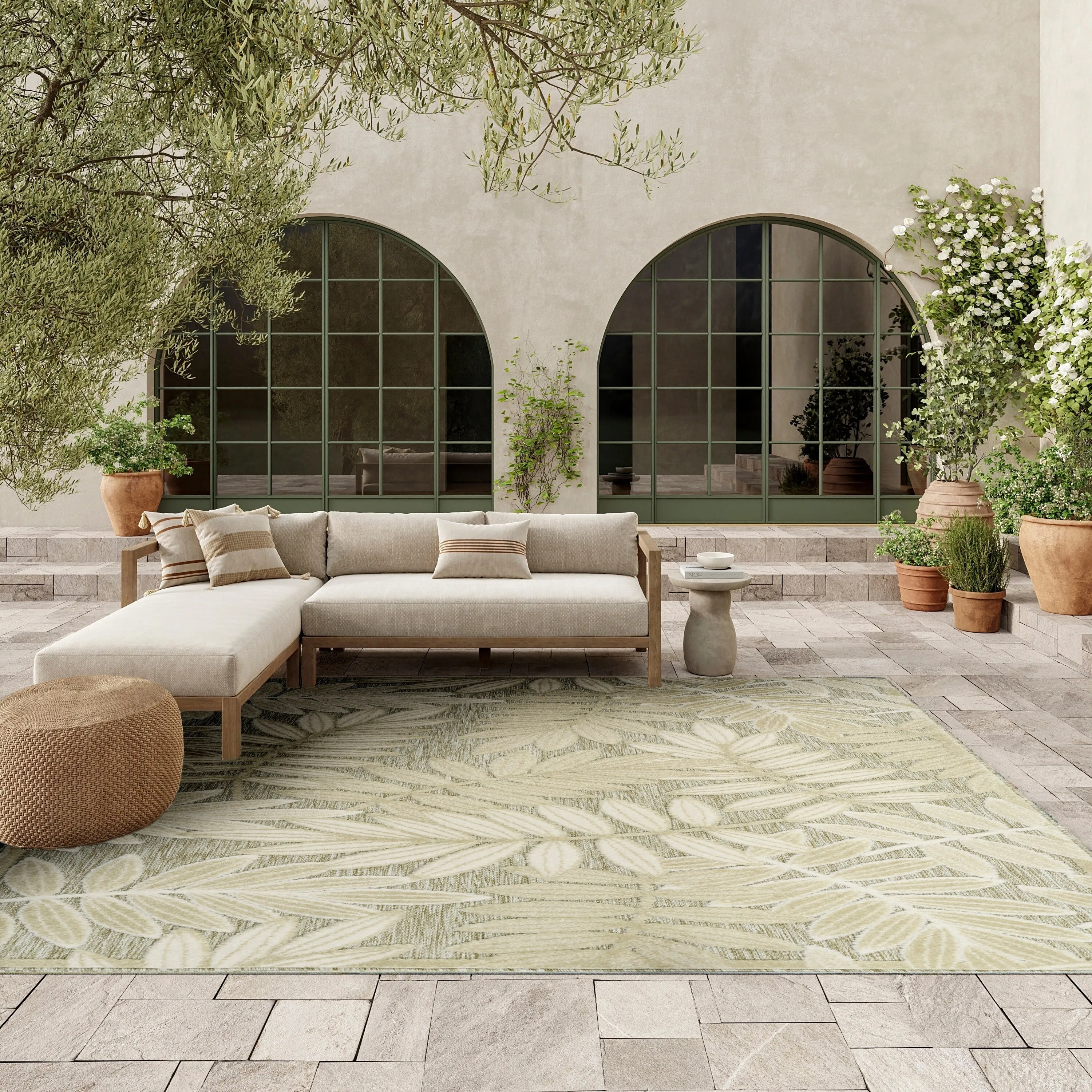 Nourison Aloha Leaf Print Vibrant Indoor/Outdoor Area Rug