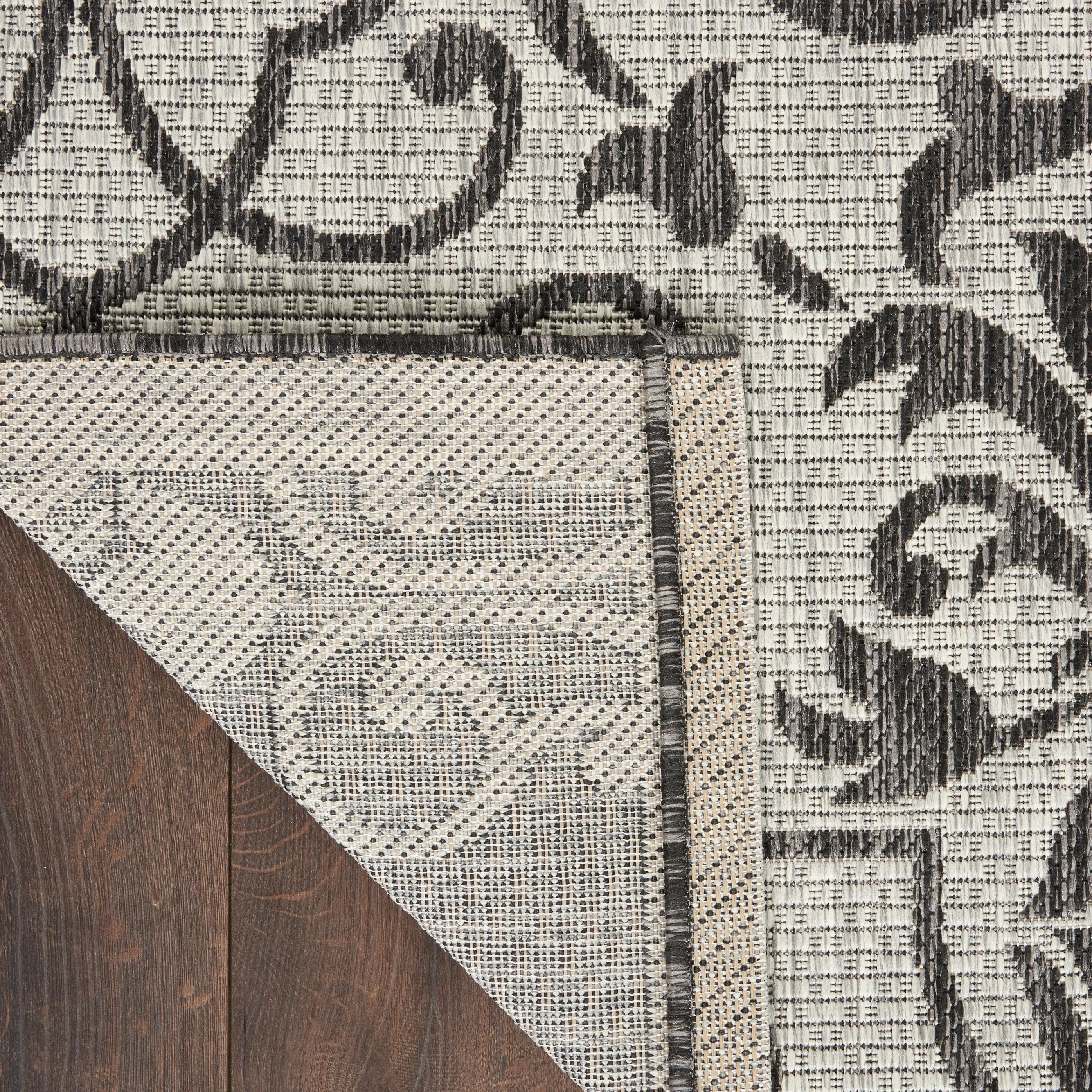 Nourison Garden Party Trellis Indoor/Outdoor Area Rug