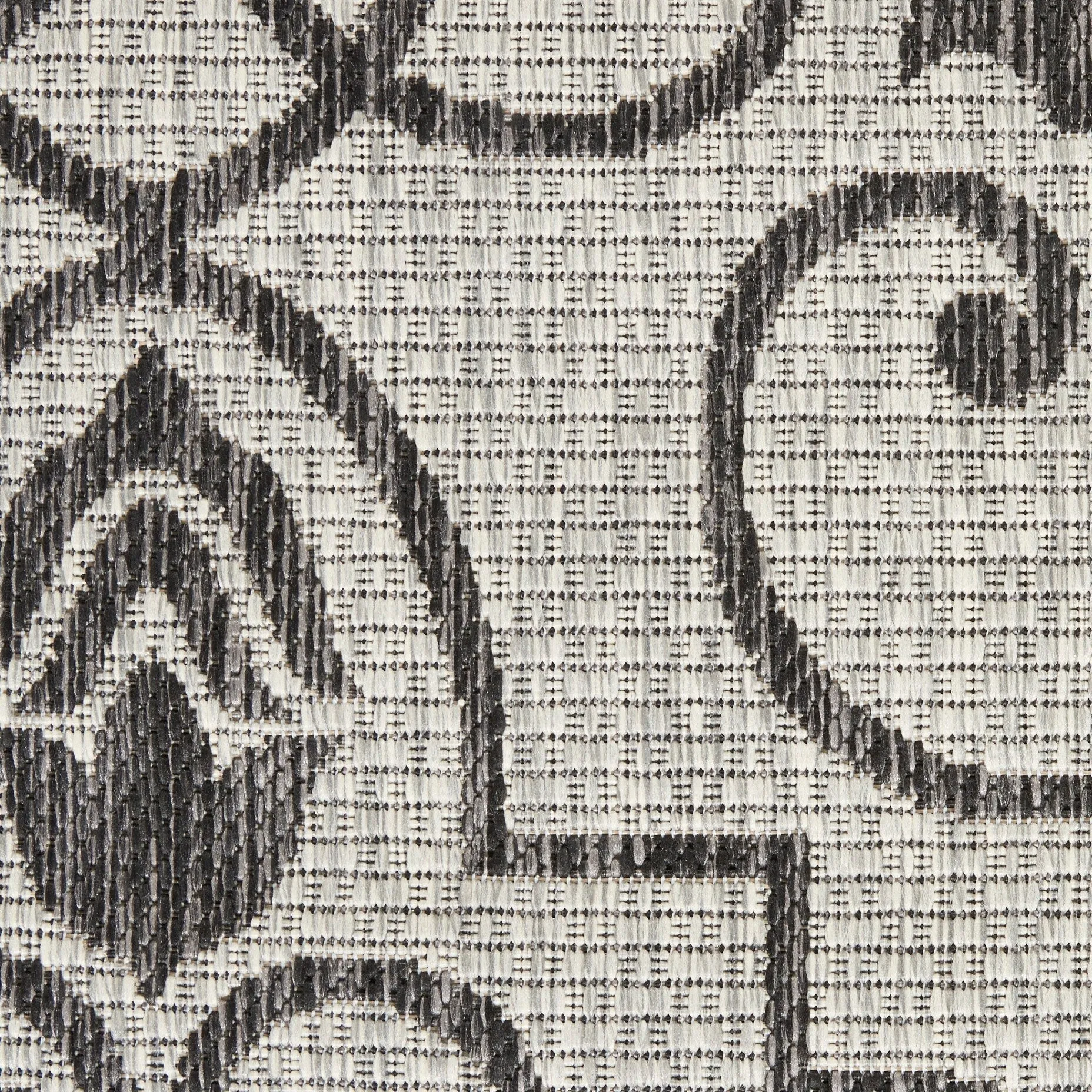 Nourison Garden Party Trellis Indoor/Outdoor Area Rug