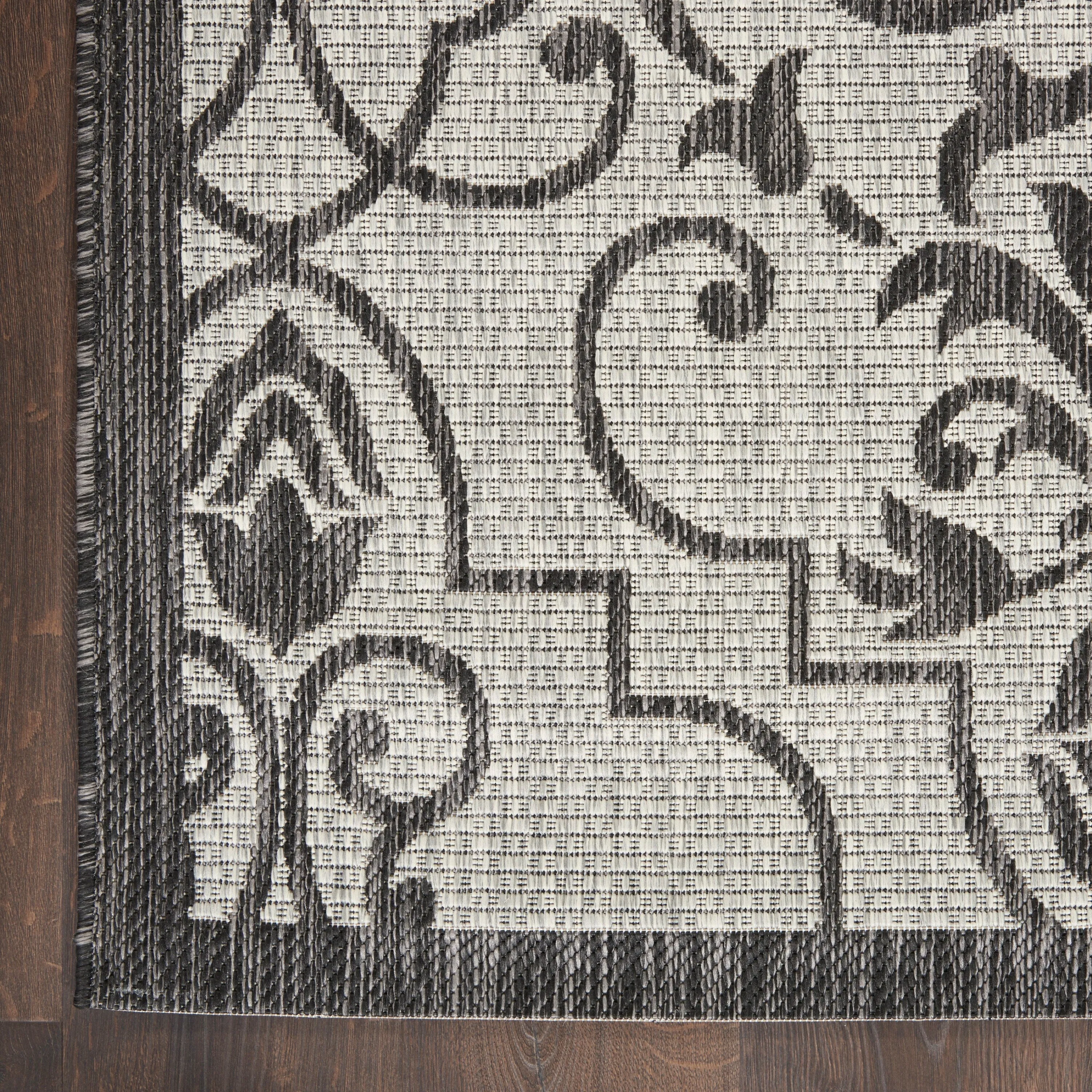 Nourison Garden Party Trellis Indoor/Outdoor Area Rug