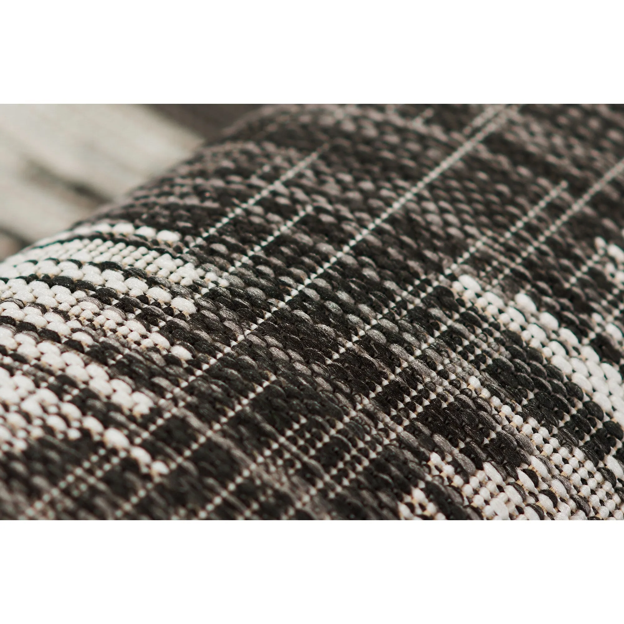 Novogratz by Momeni Villa Turin Indoor Outdoor Rug
