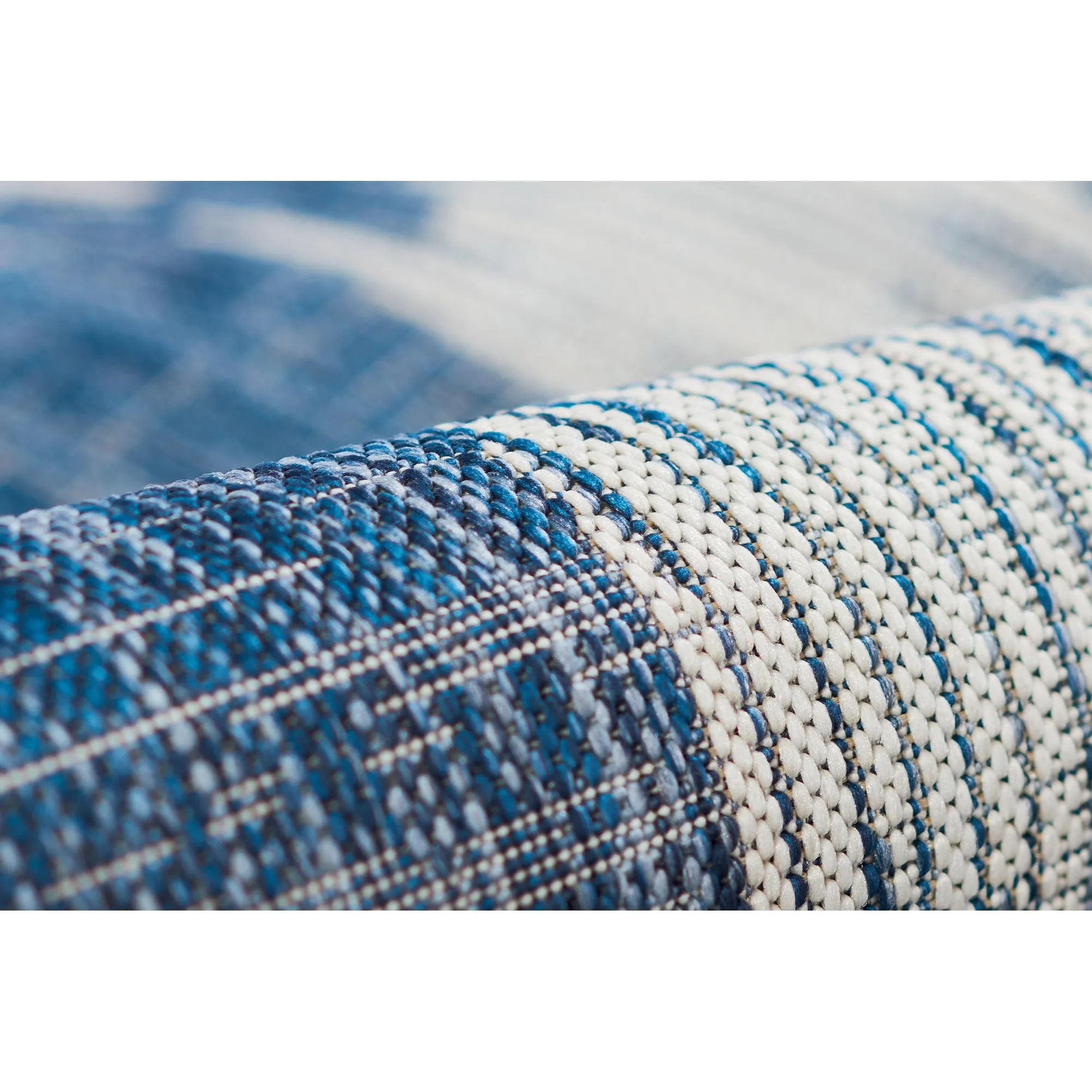 Novogratz by Momeni Villa Turin Indoor Outdoor Rug
