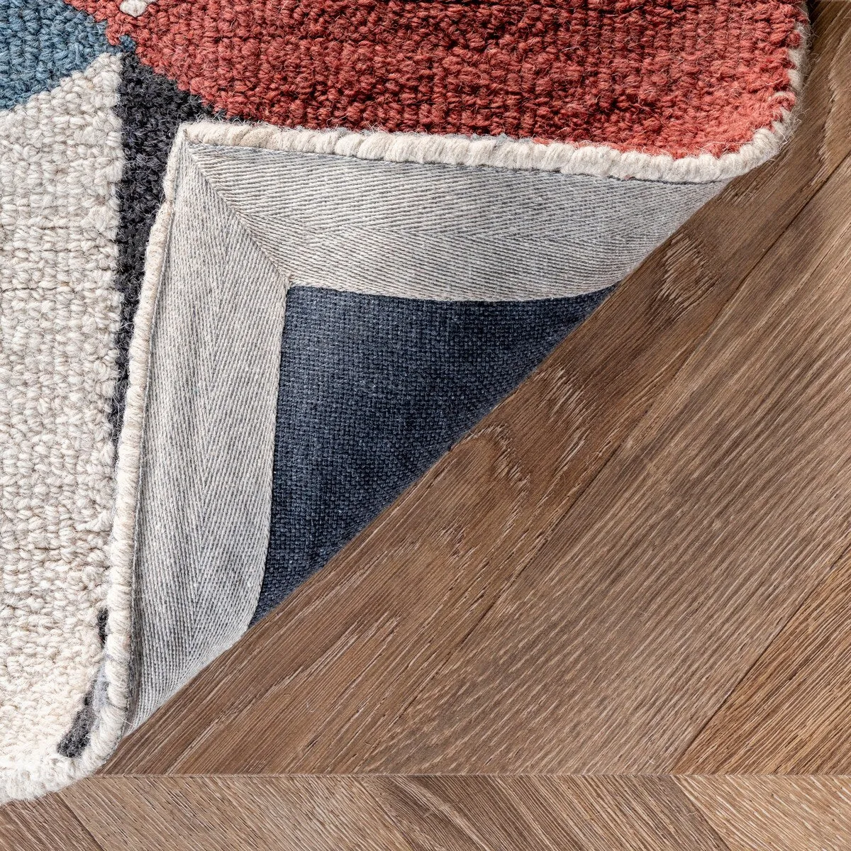 Nuloom Bianca Triangles Area Rug