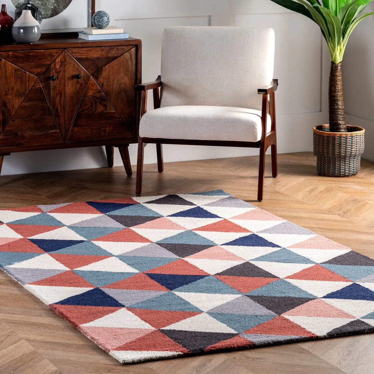 Nuloom Bianca Triangles Area Rug
