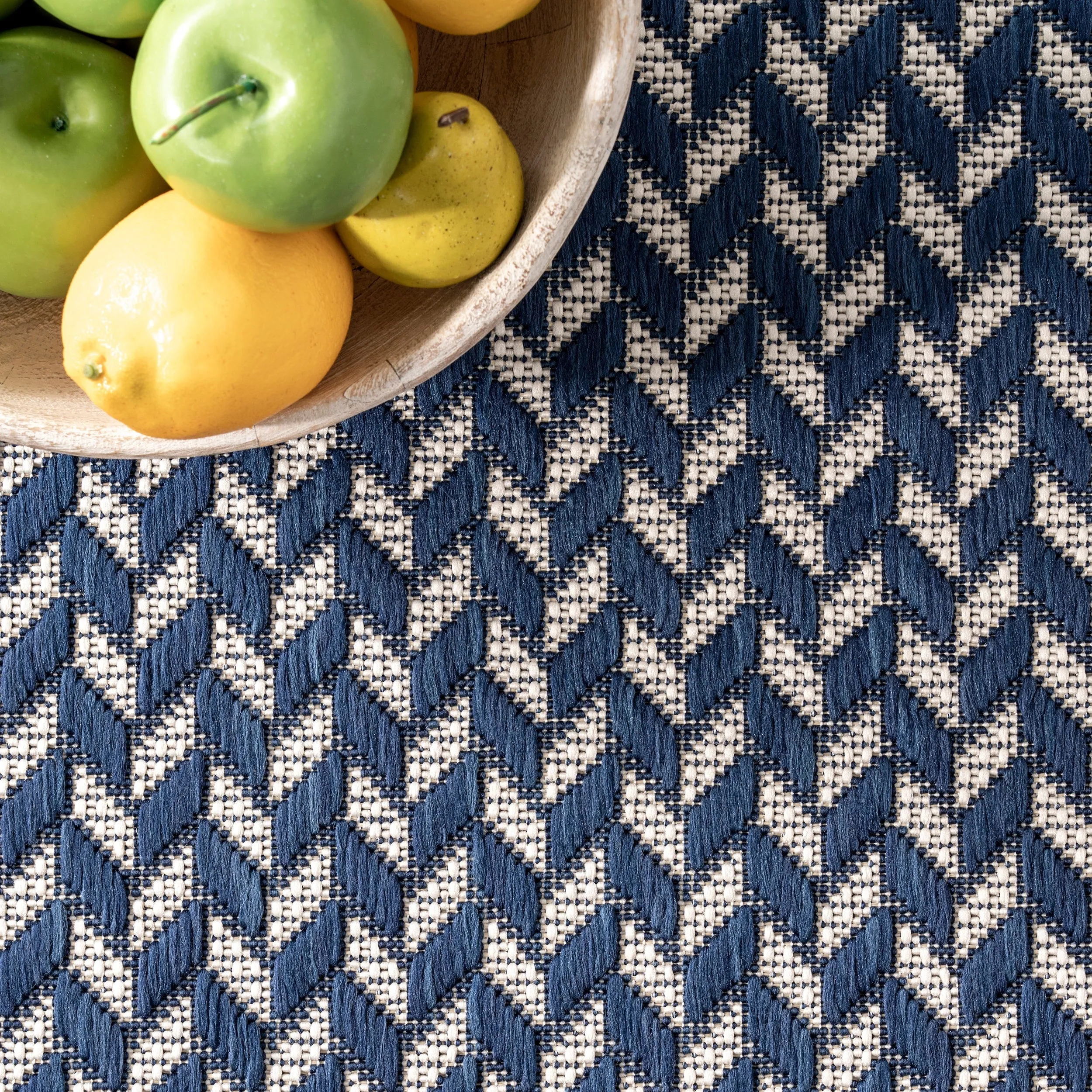 Nuloom Camryn Herringbone Indoor/Outdoor Area Rug