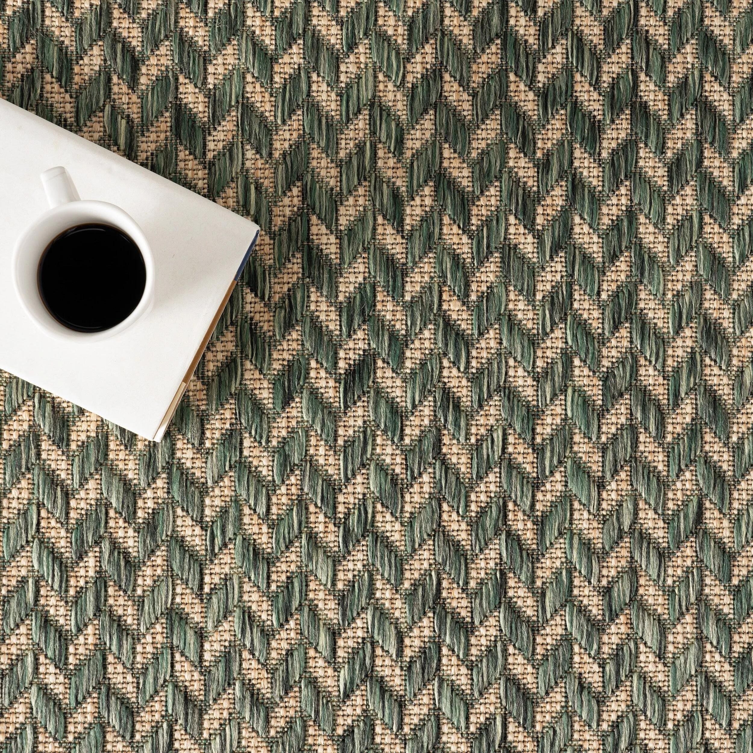 Nuloom Camryn Herringbone Indoor/Outdoor Area Rug