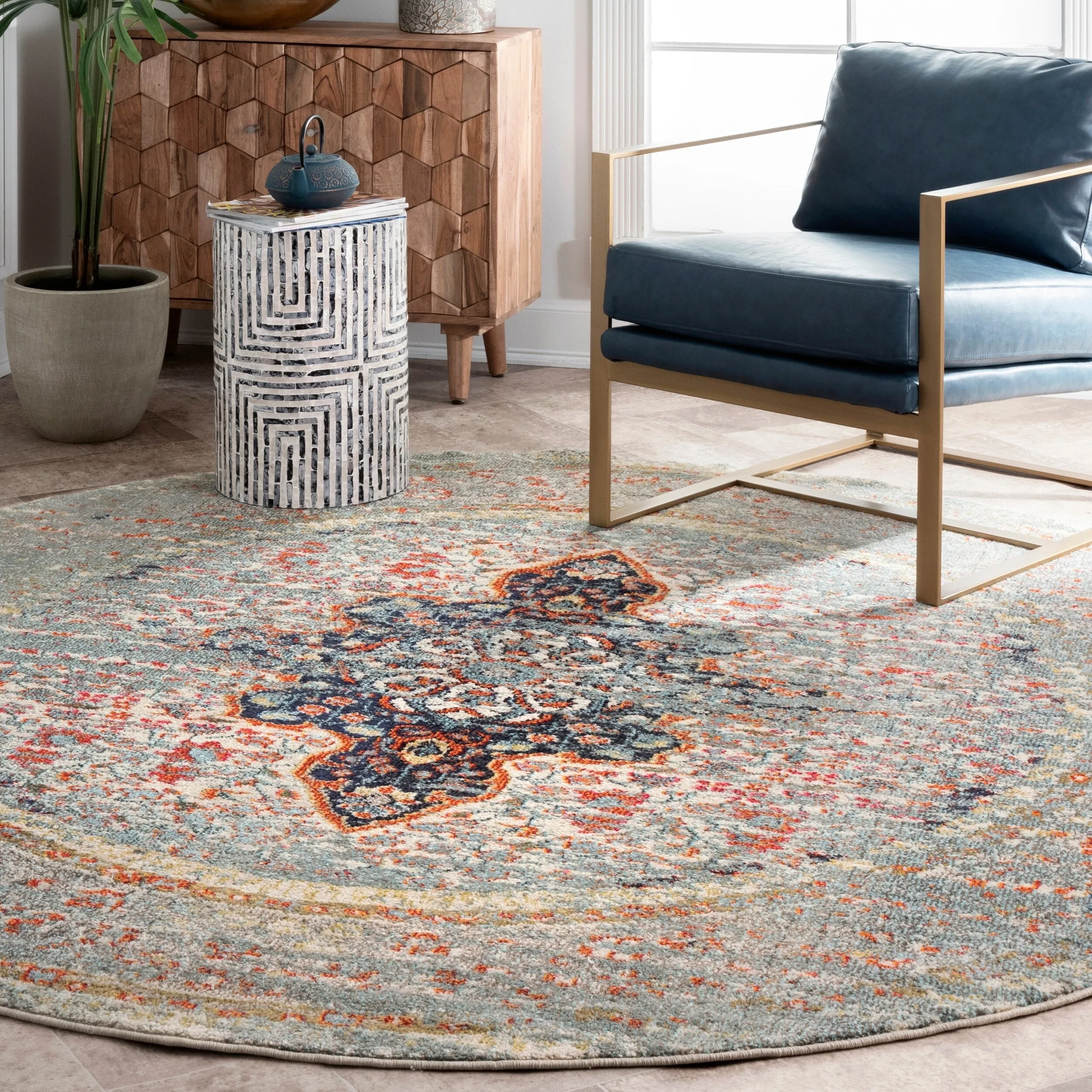 Nuloom Distressed Persian Sarita Area Rug