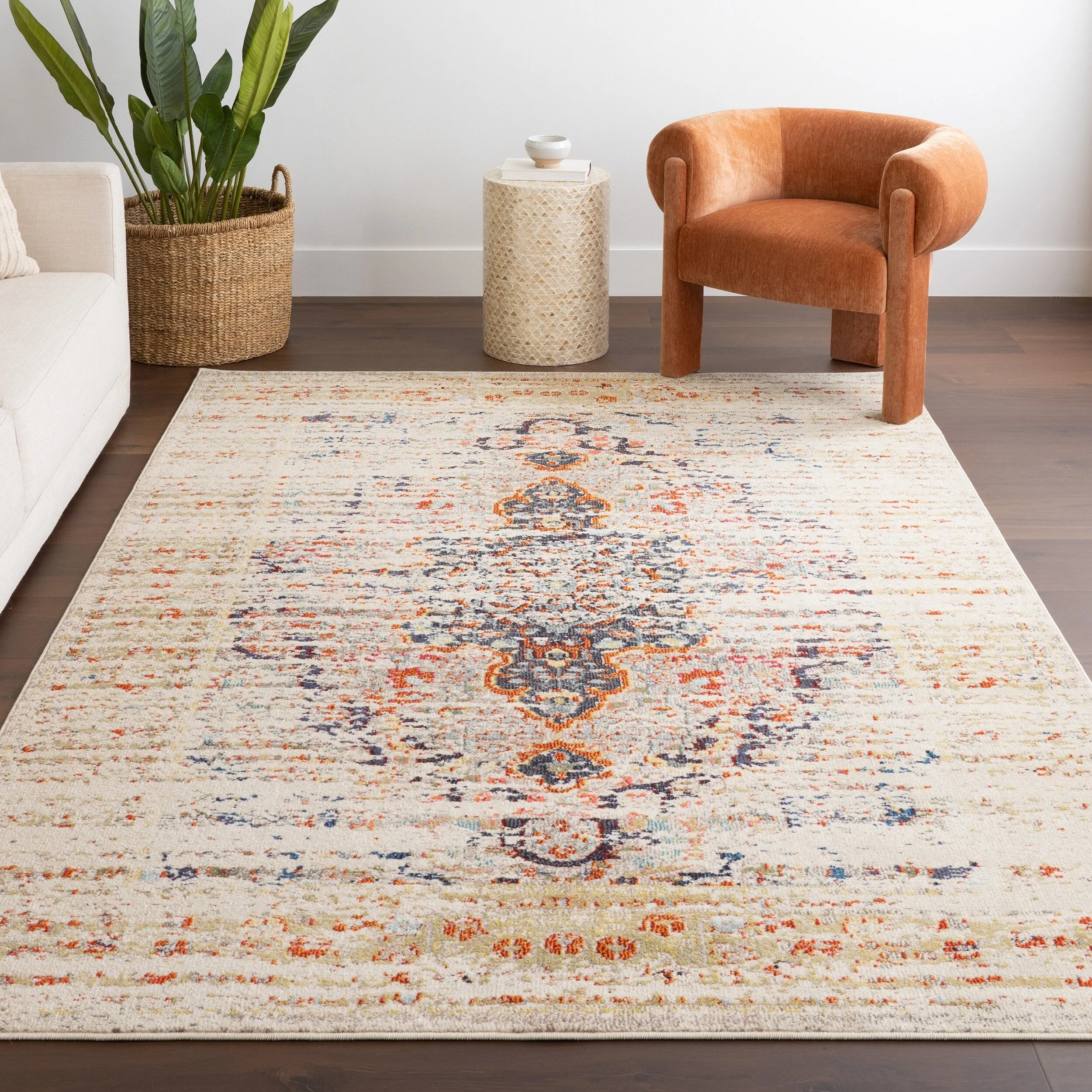 Nuloom Distressed Persian Sarita Area Rug