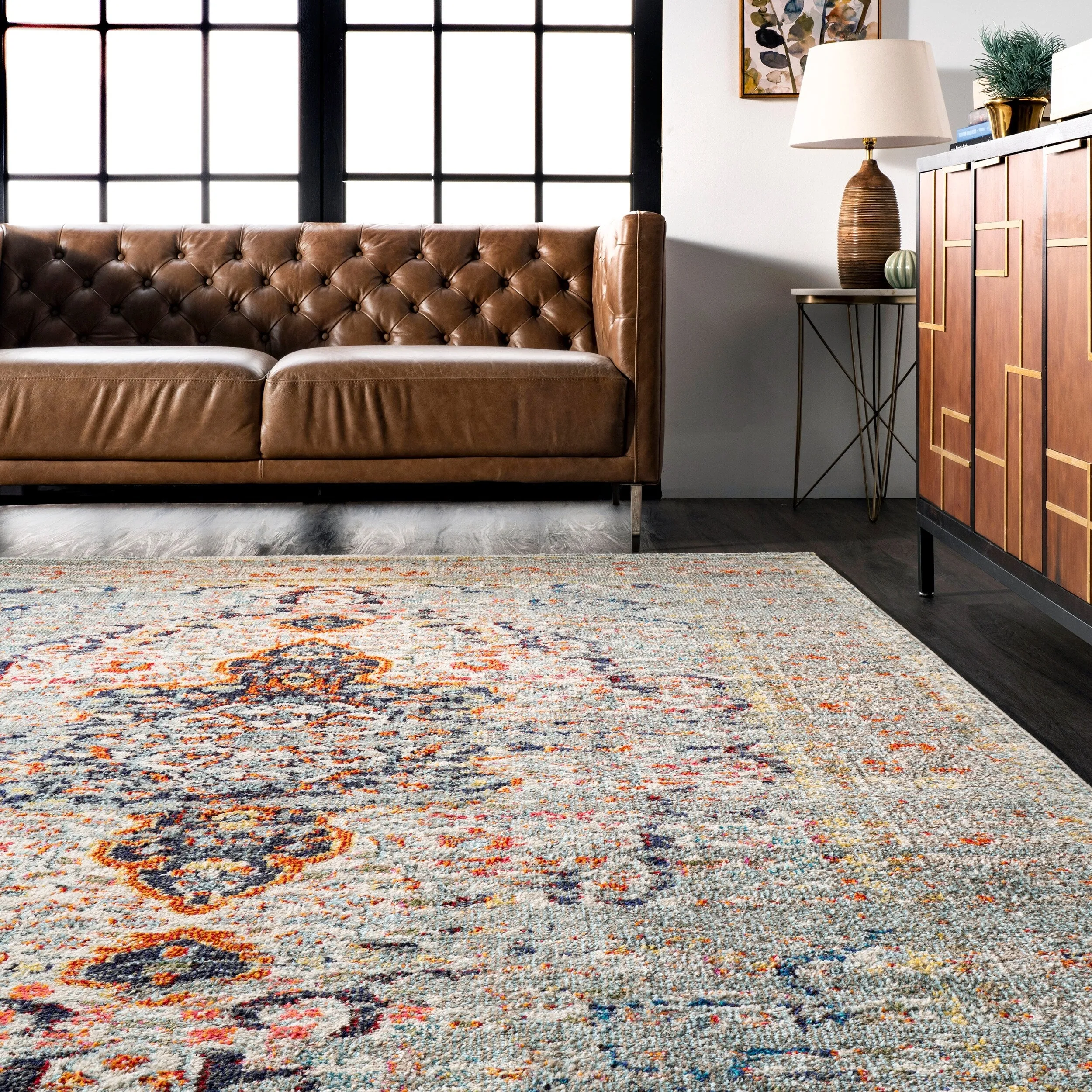 Nuloom Distressed Persian Sarita Area Rug