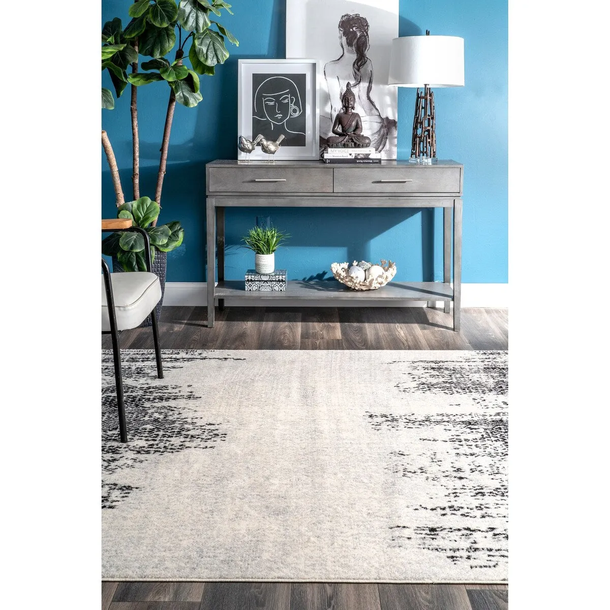 Nuloom Faded Tribal Chevrons Solid Area Rug