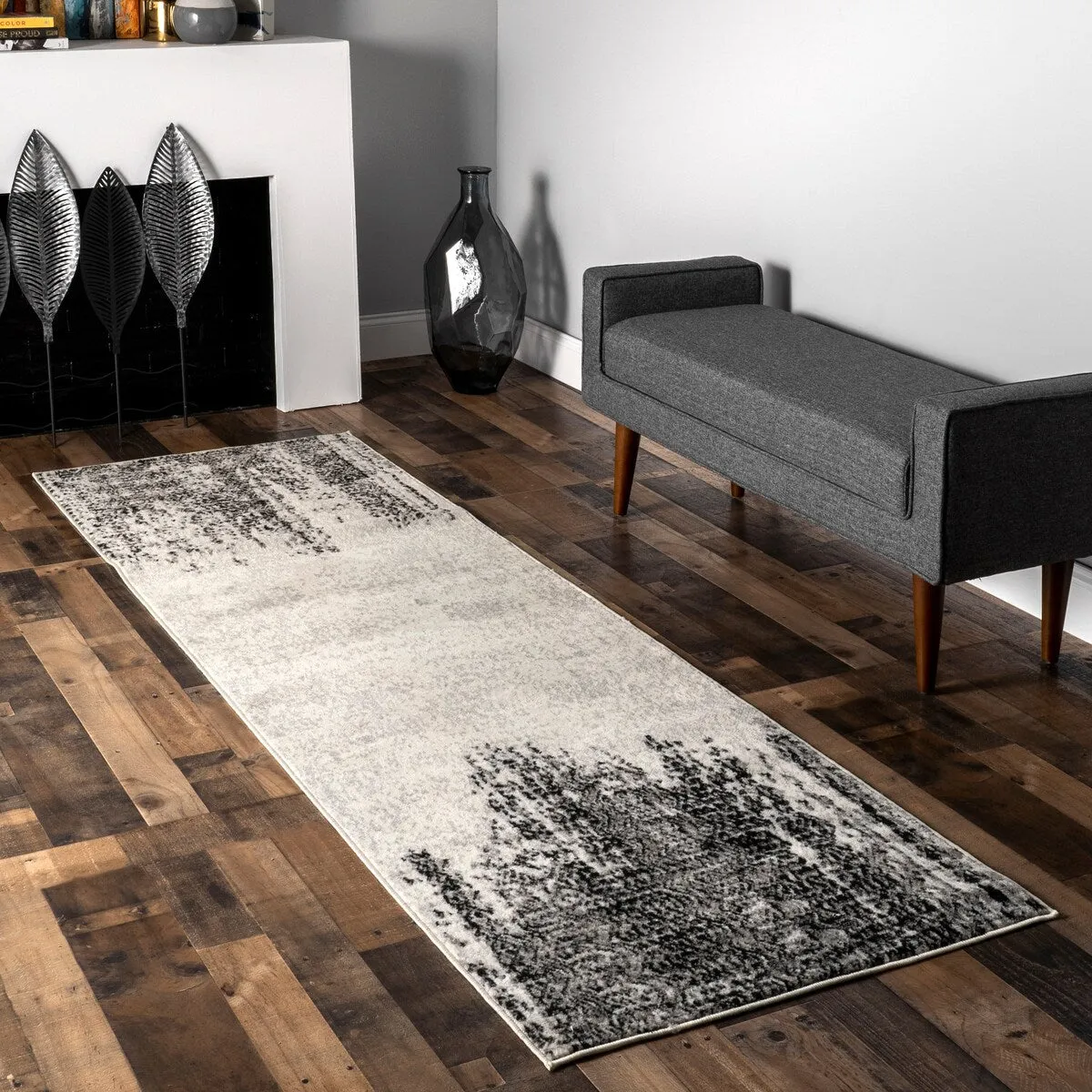 Nuloom Faded Tribal Chevrons Solid Area Rug