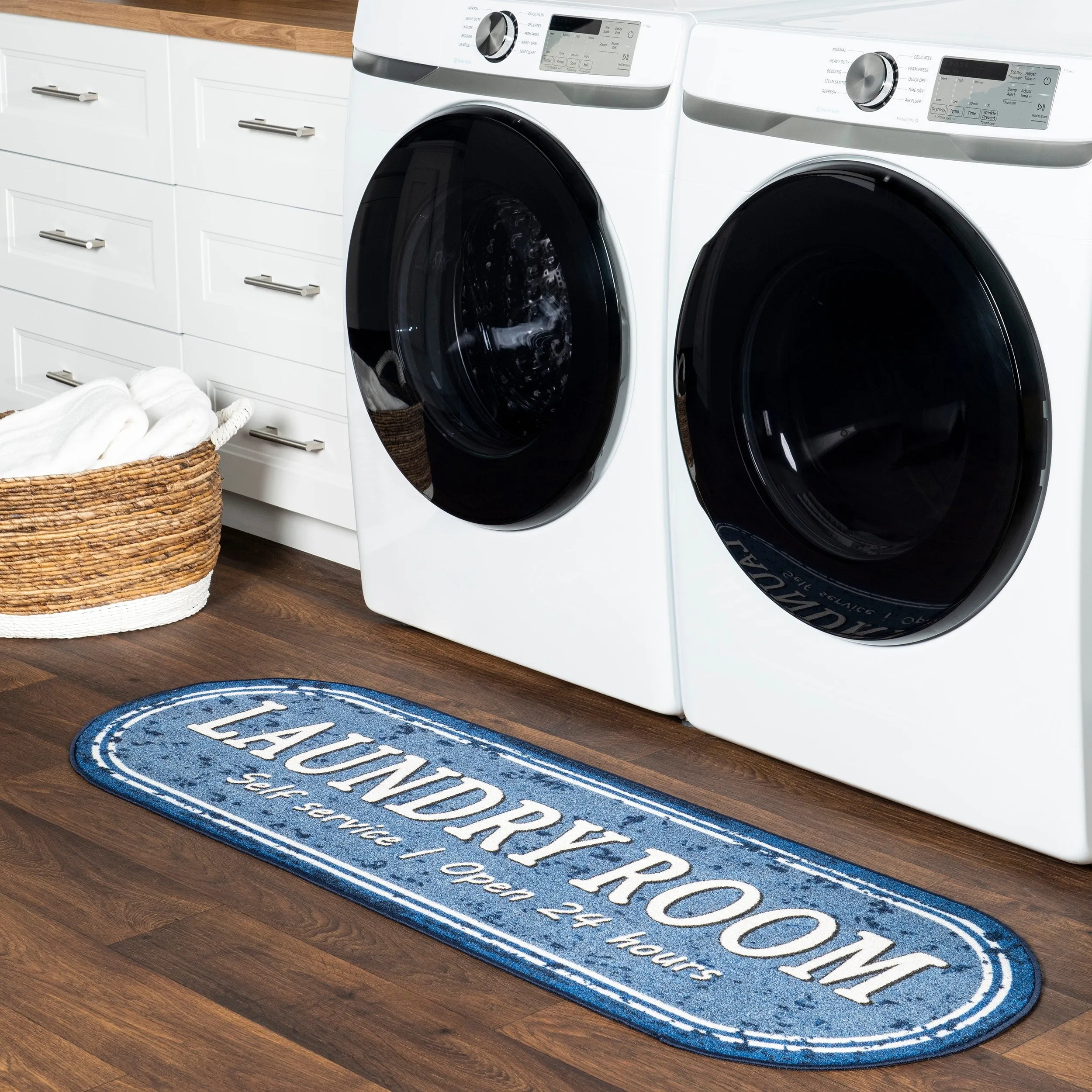 Nuloom Graphic Machine Washable Laundry Mat
