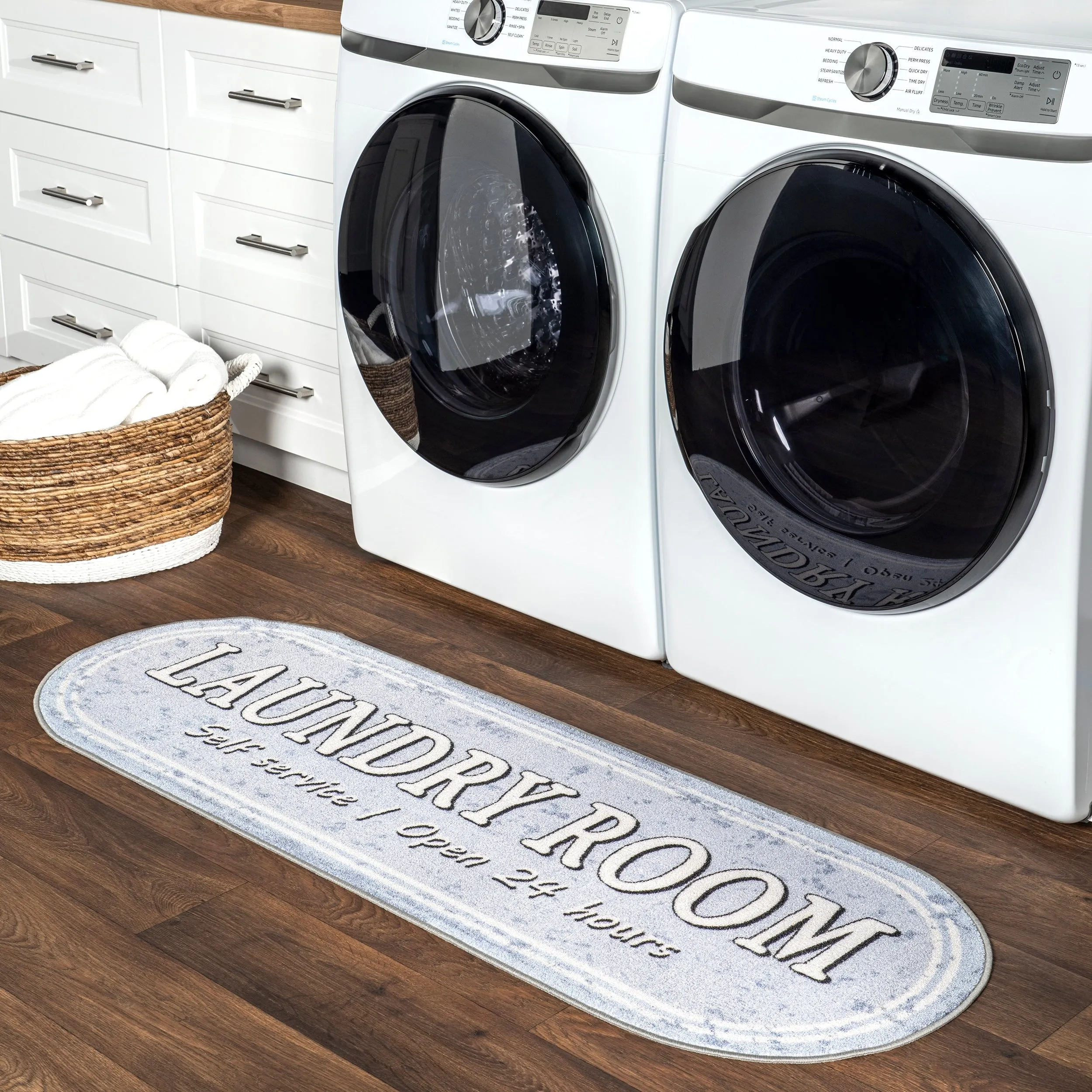 Nuloom Graphic Machine Washable Laundry Mat