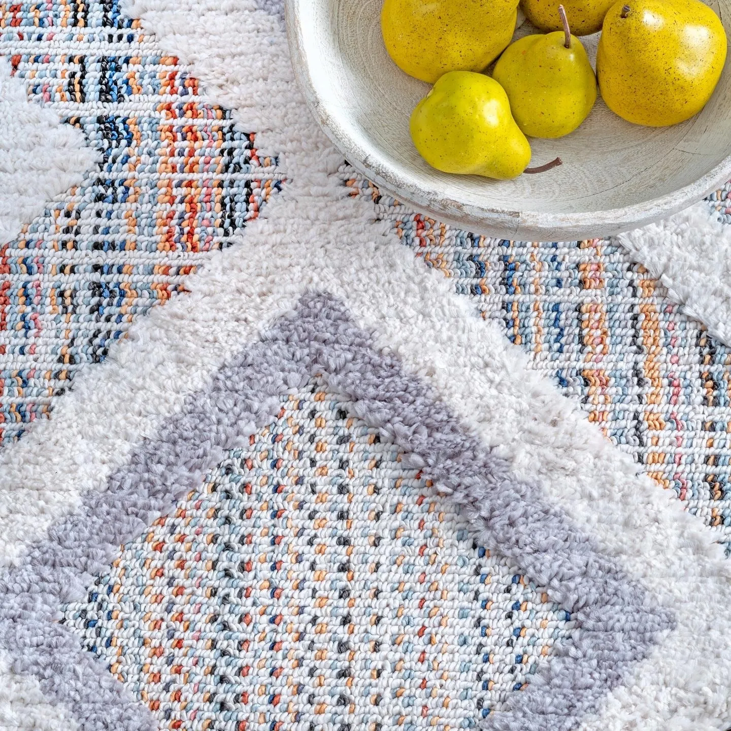 Nuloom Journey Shaggy Checkered Tiles Tassel Area Rug