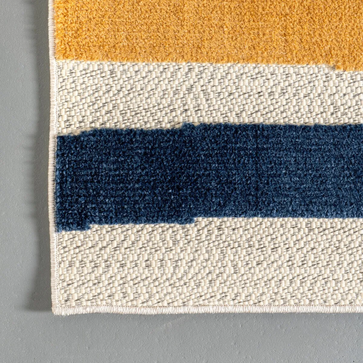 Nuloom Katina Abstract Rainbow Indoor/Outdoor Area Rug