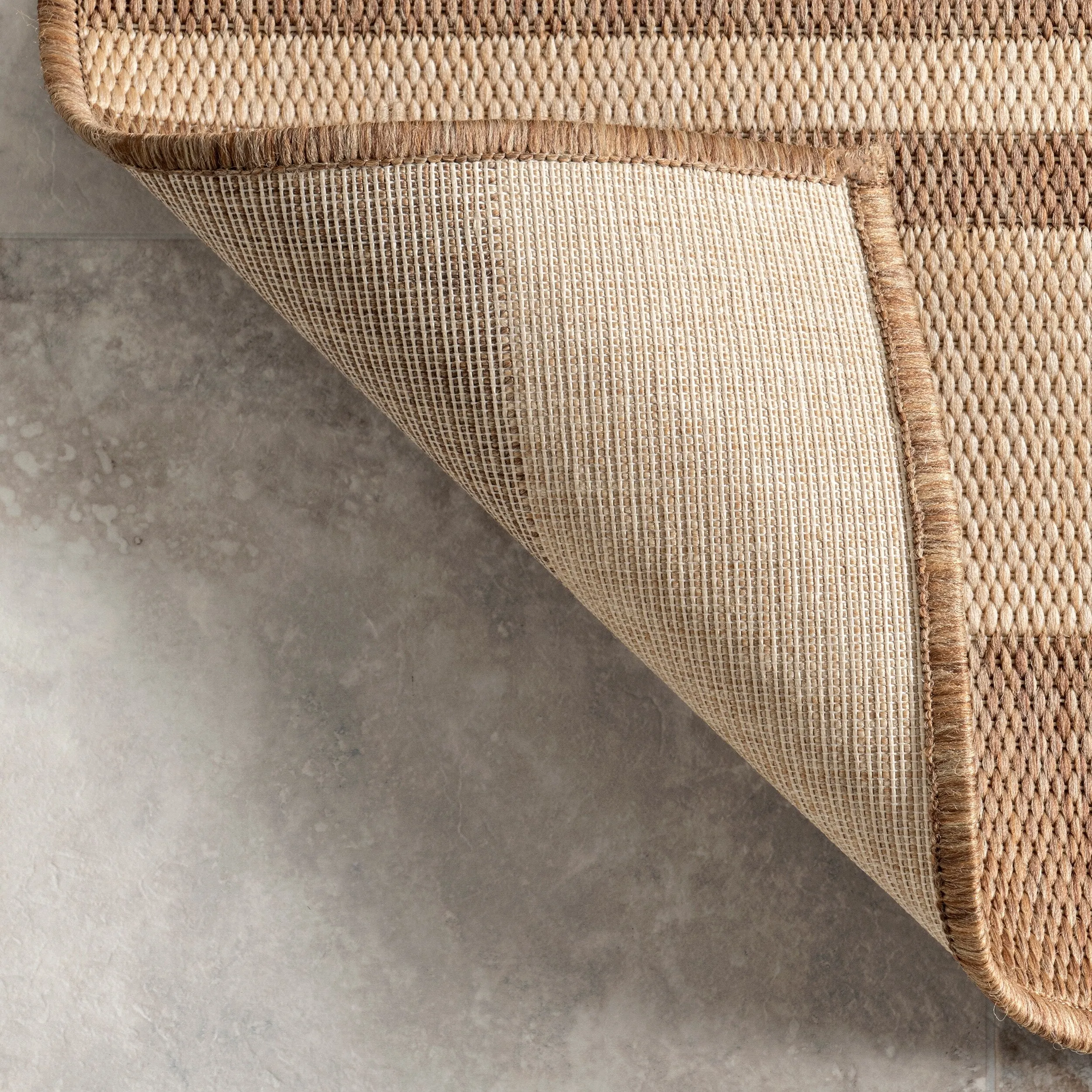 Nuloom Kristen Striped Indoor/Outdoor Area Rug