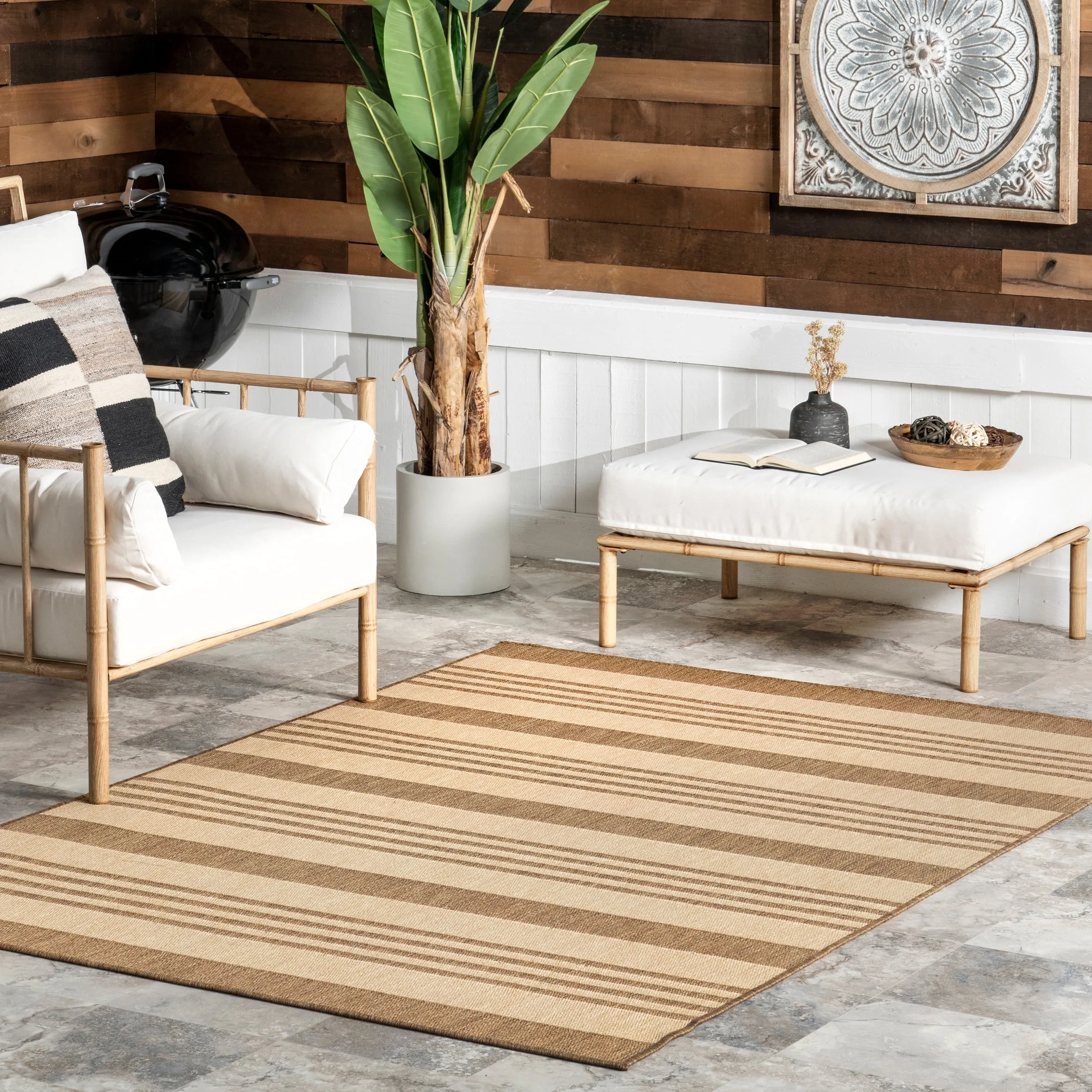 Nuloom Kristen Striped Indoor/Outdoor Area Rug
