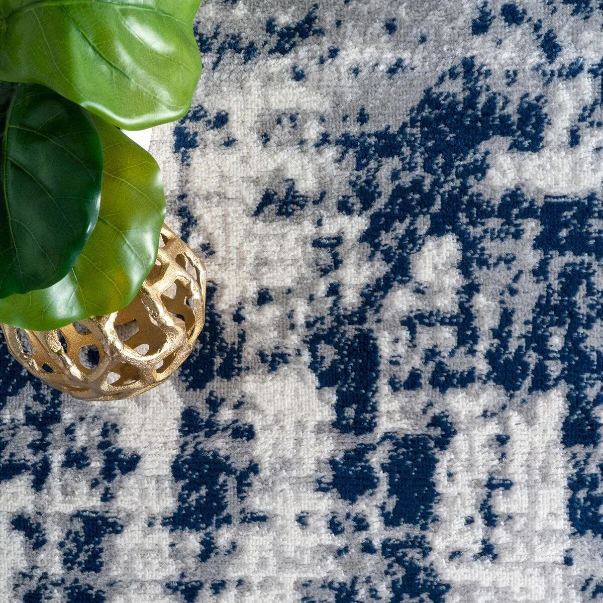 Nuloom Madalynn Abstract Modern Area Rug