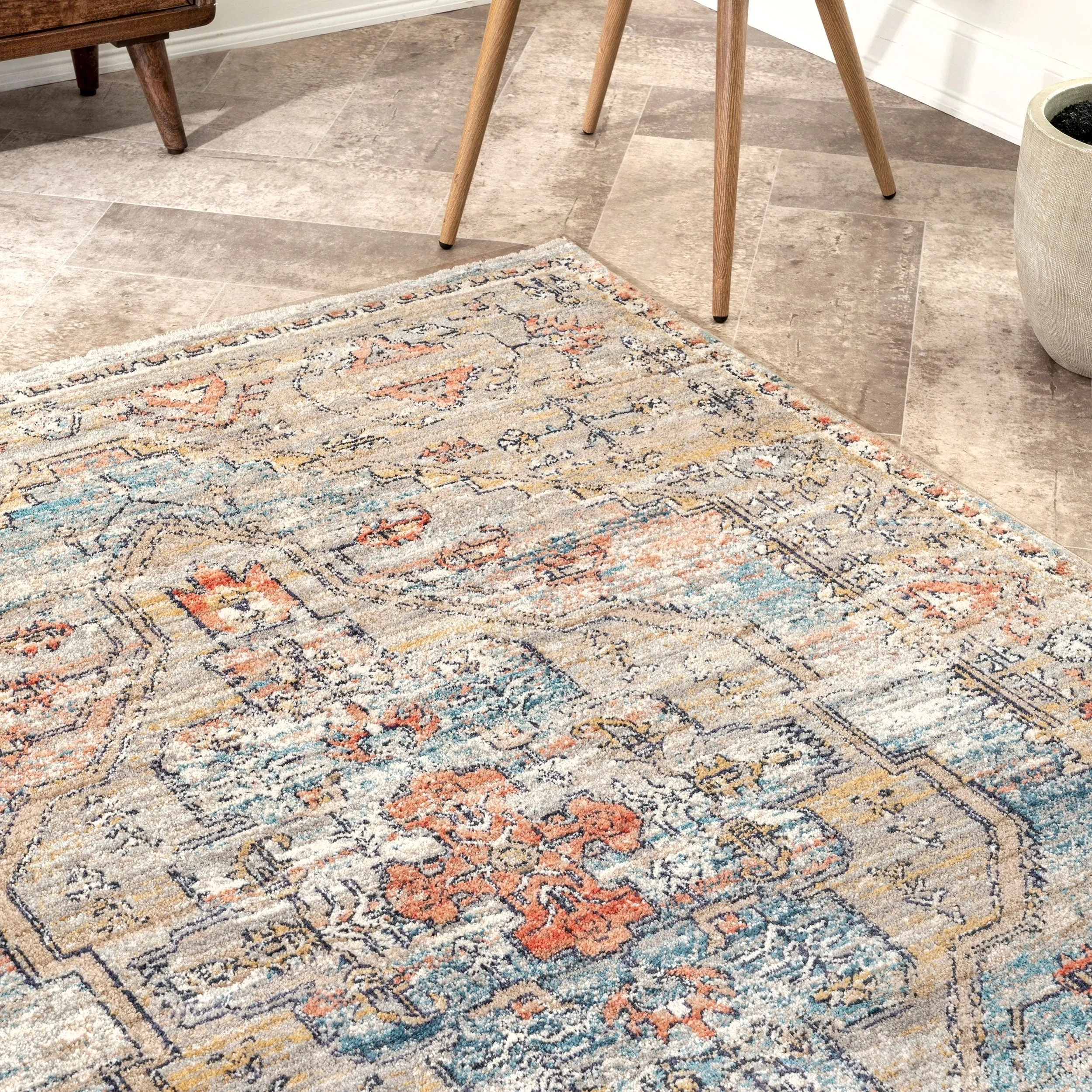 Nuloom Marley Traditional Medallion Fringe Area Rug