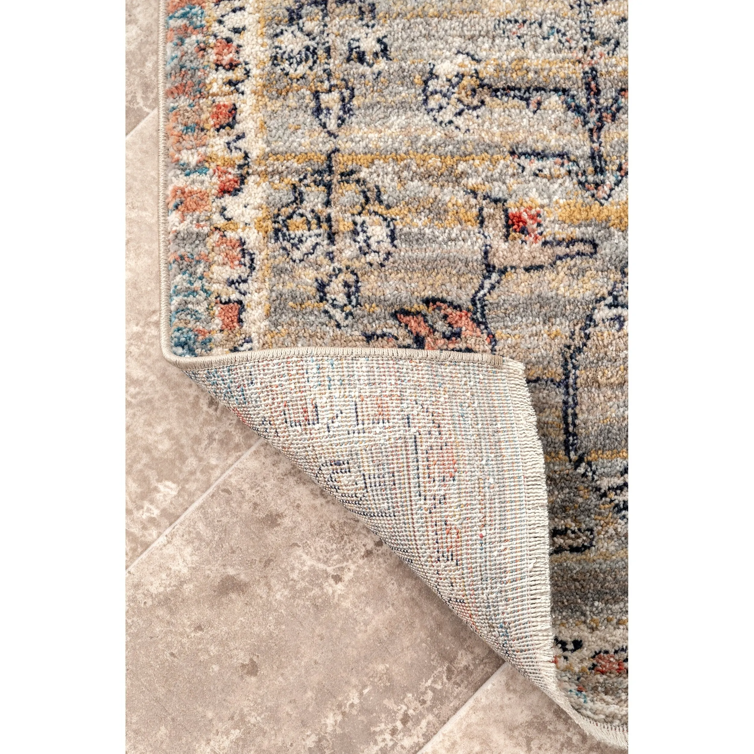 Nuloom Marley Traditional Medallion Fringe Area Rug