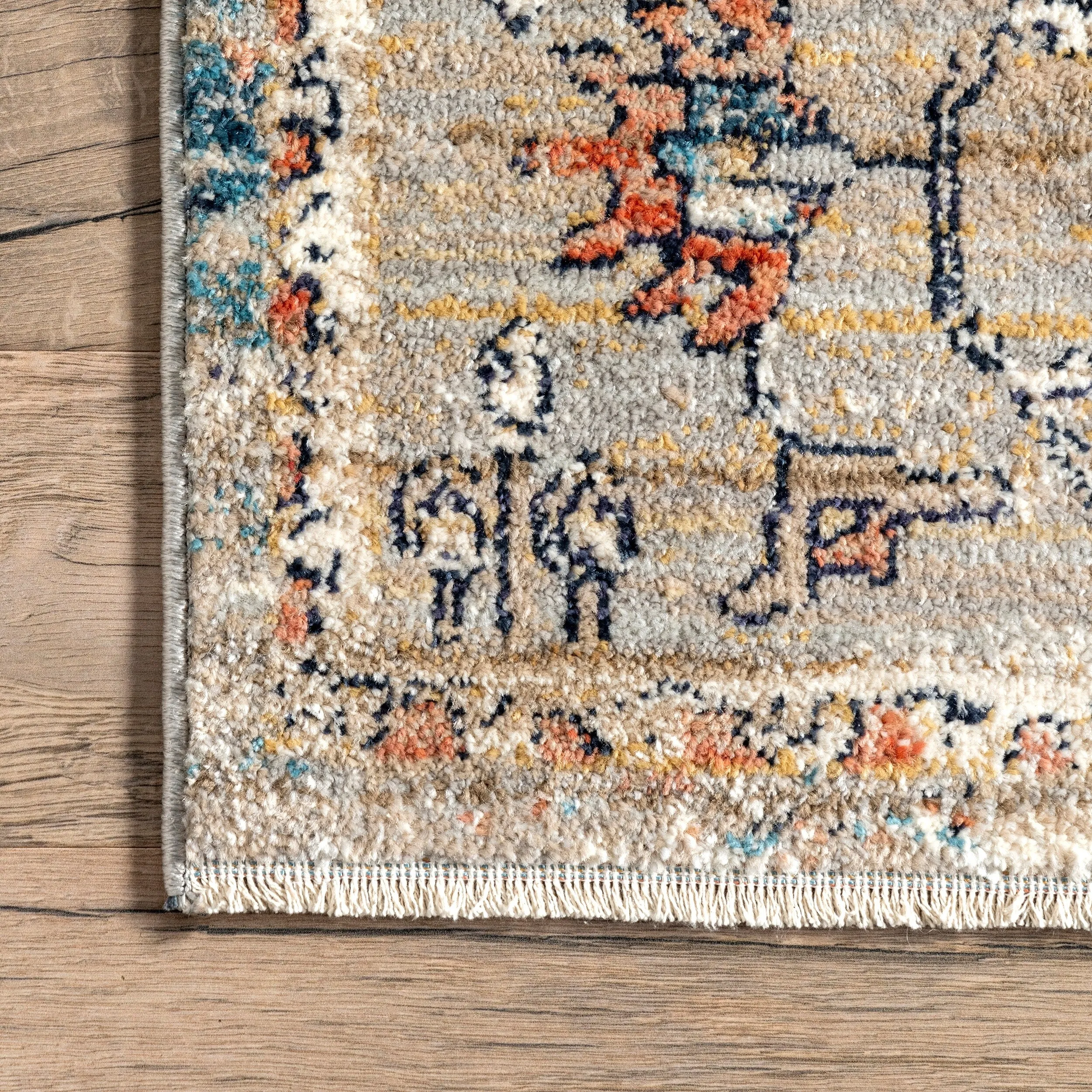 Nuloom Marley Traditional Medallion Fringe Area Rug