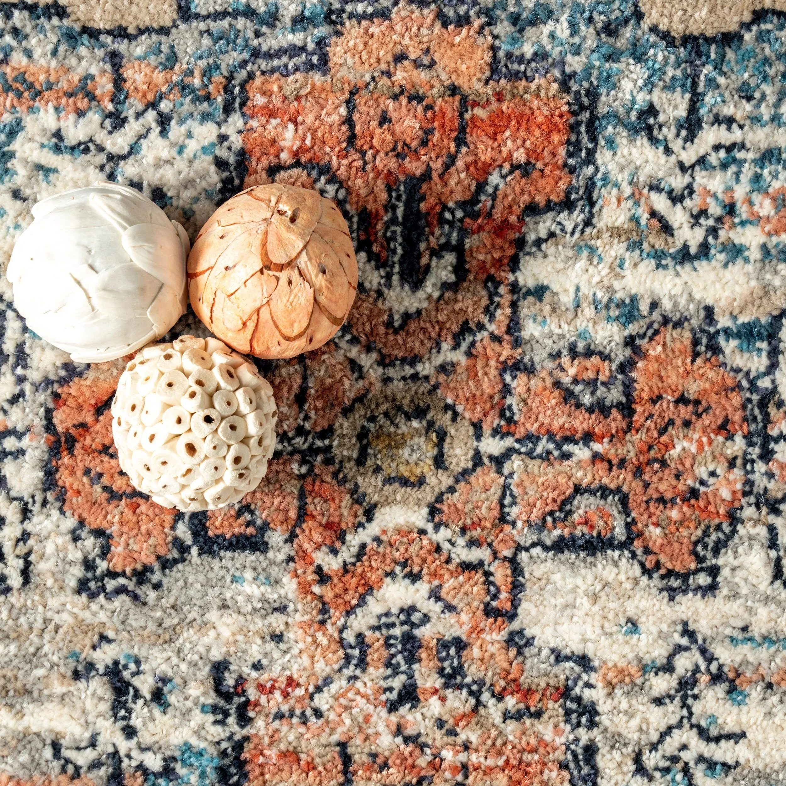 Nuloom Marley Traditional Medallion Fringe Area Rug