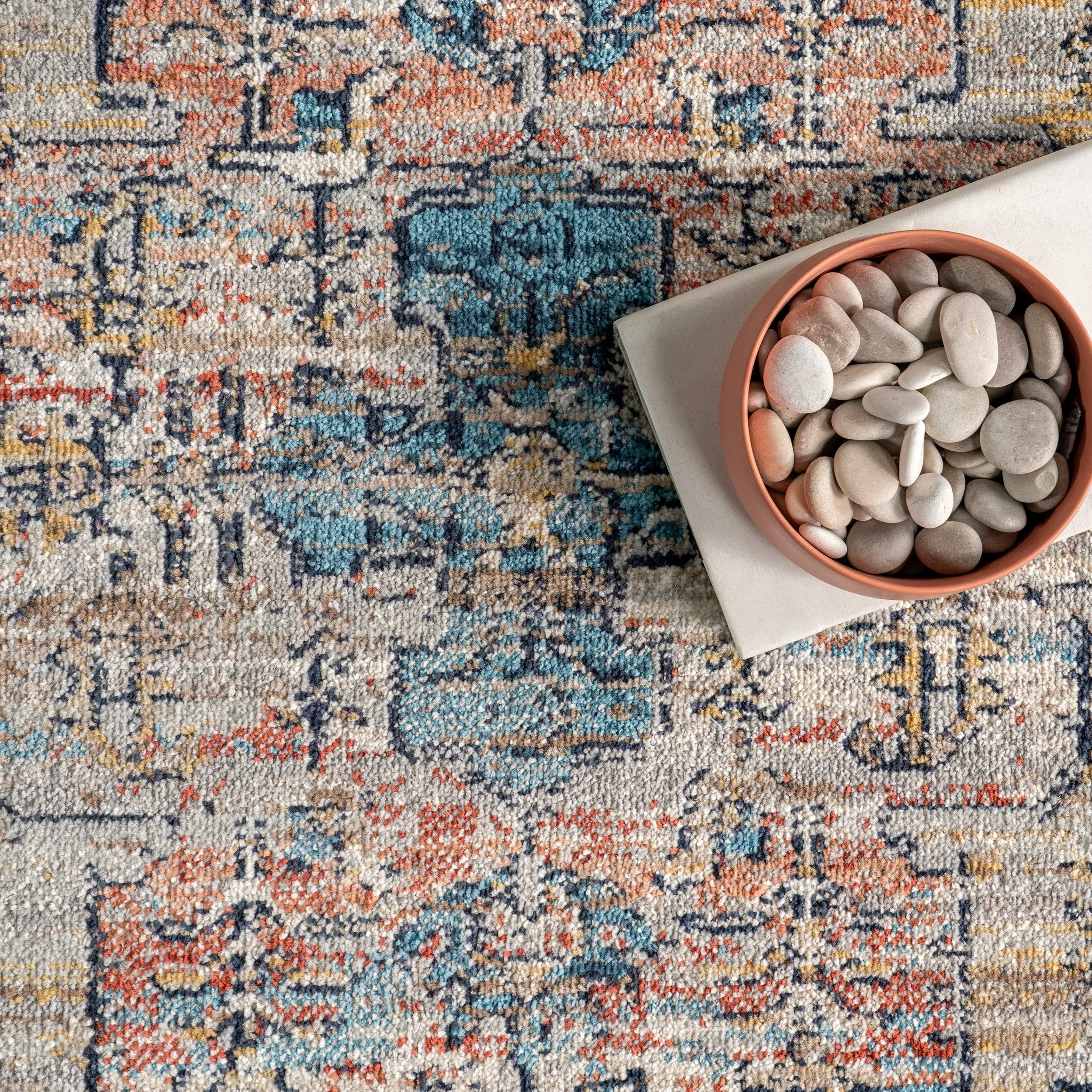 Nuloom Marley Traditional Medallion Fringe Area Rug