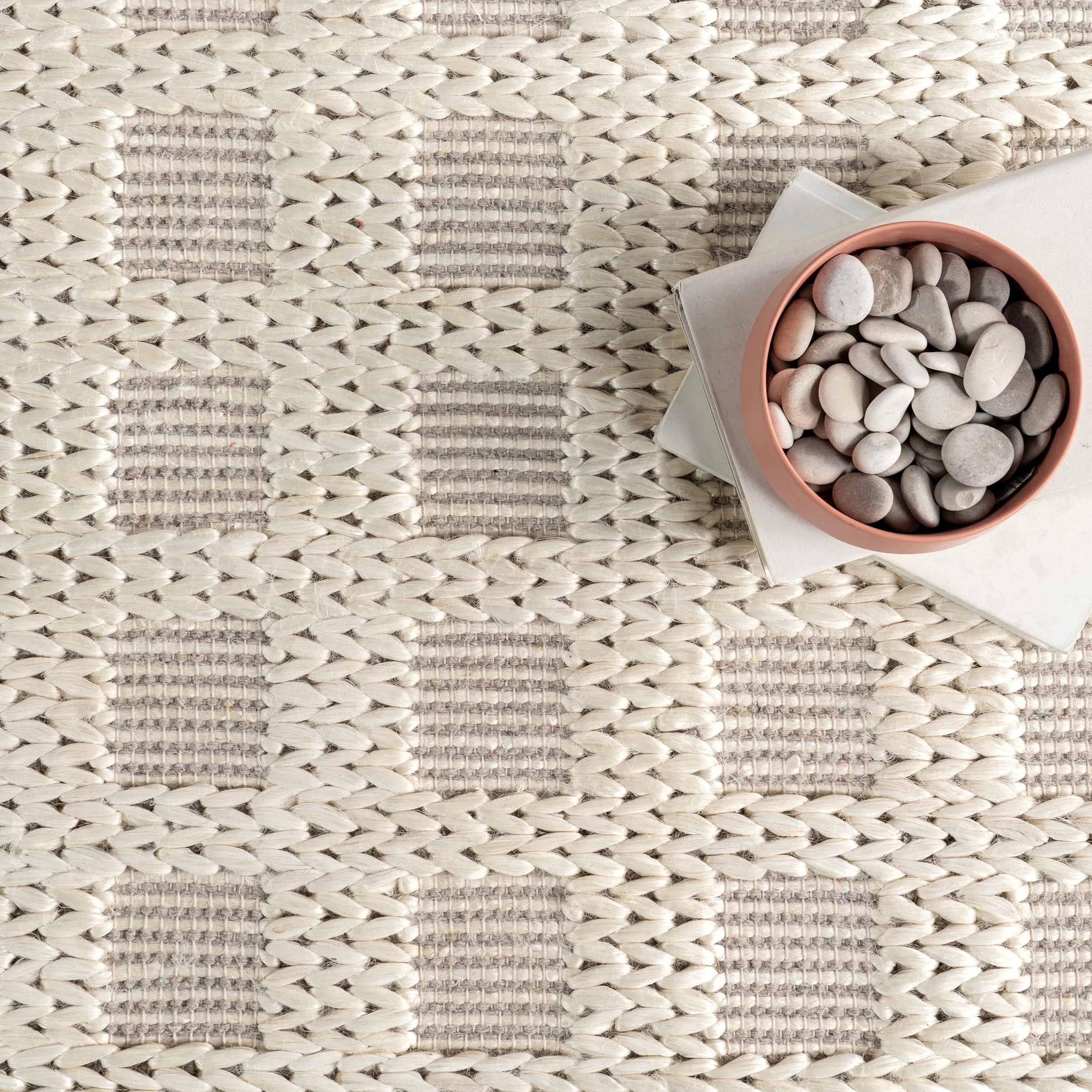 Nuloom Rubina Casual Geometric Jute Area Rug
