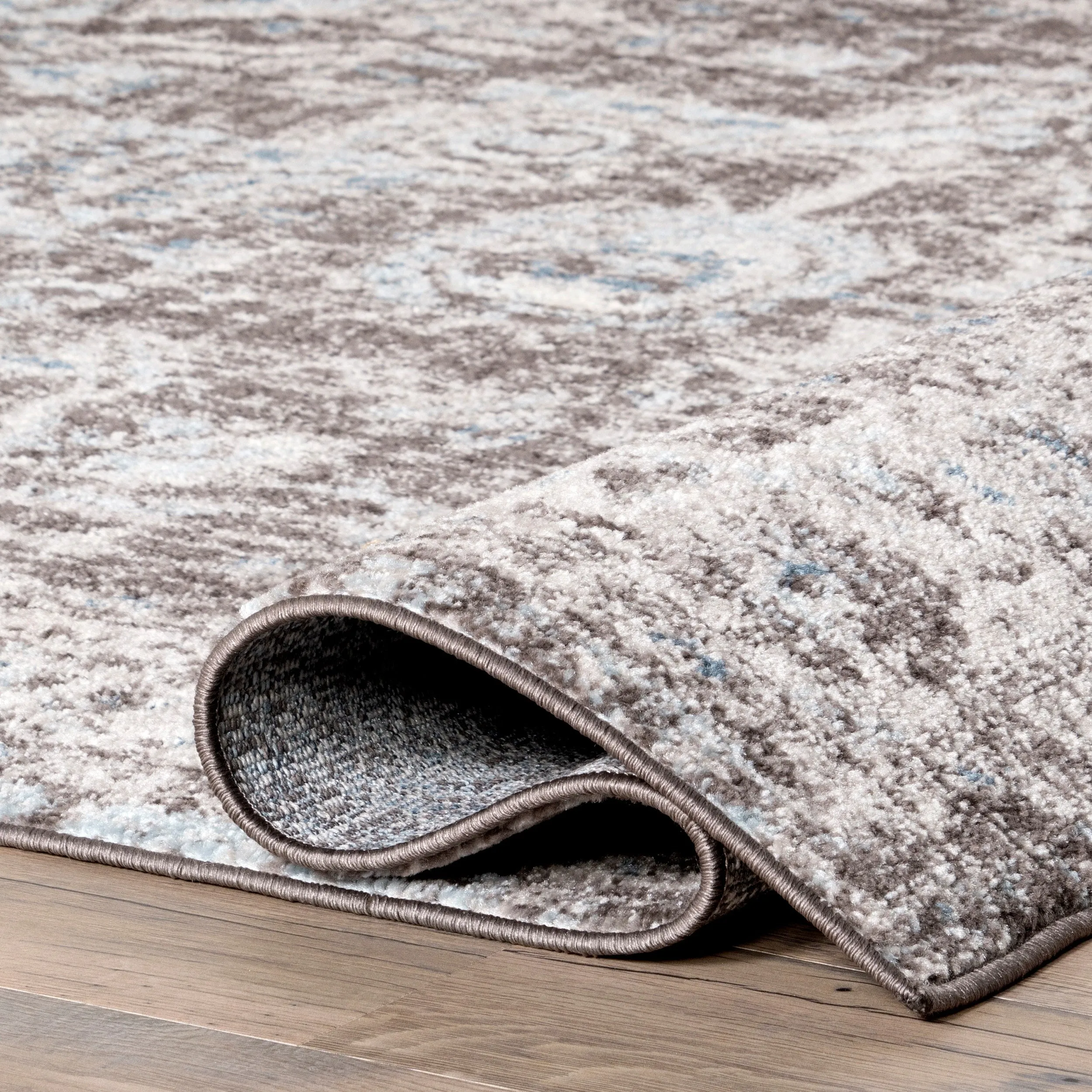 Nuloom Sofia Faded Persian Medallion Area Rug